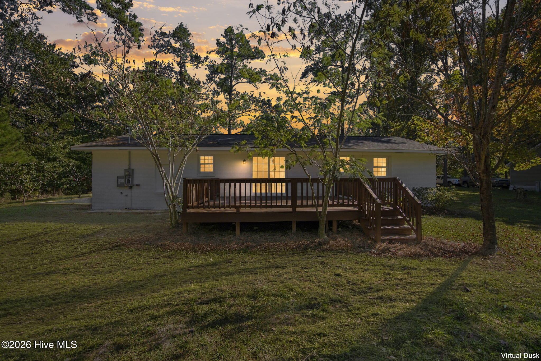 Photo 2 of Single family home for sale at 1501 Parmele Dr, Wilmington, NC 28401 | MLS# 100613157 | Listing updated on 2026-10-30