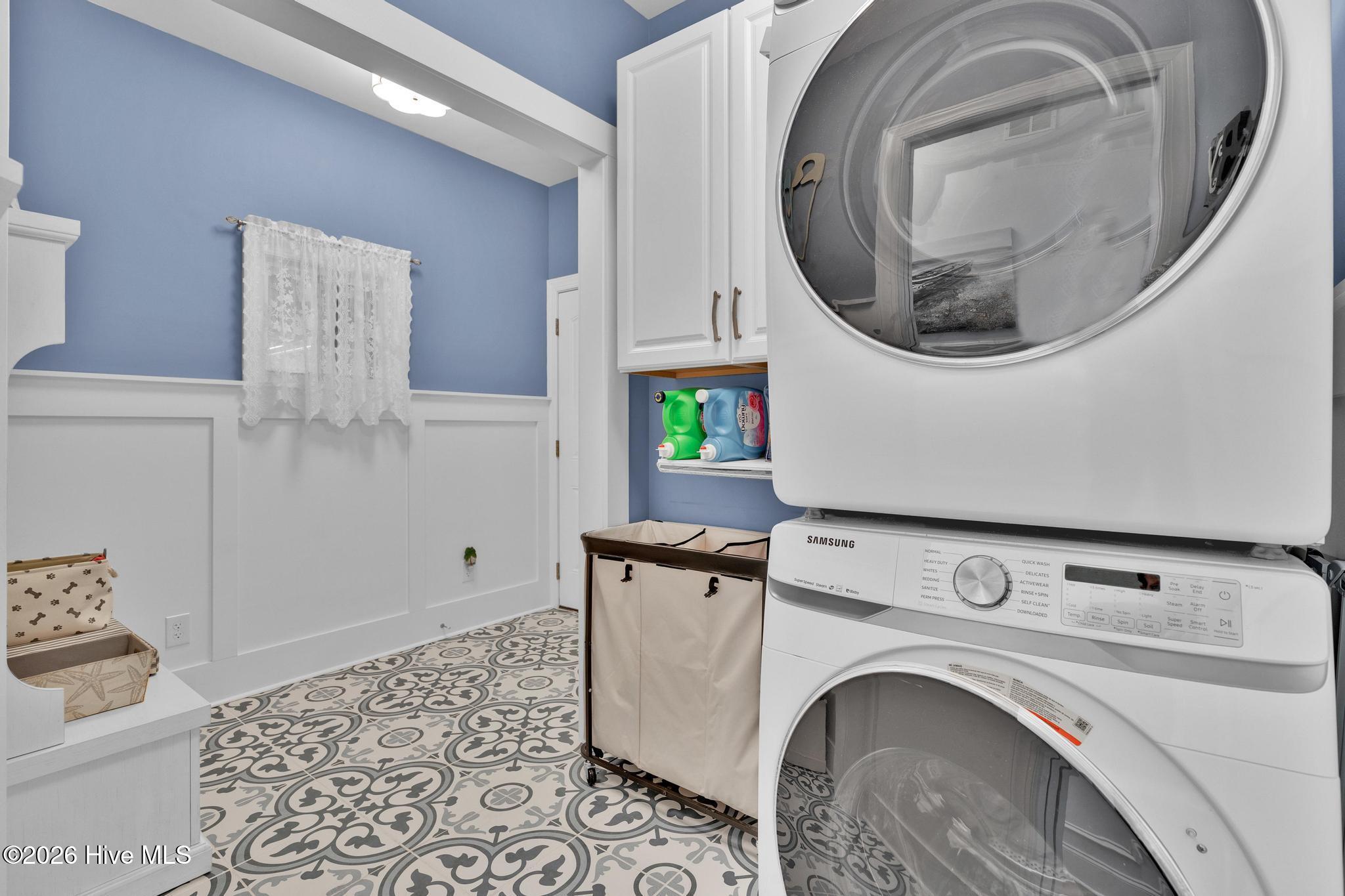 100554312 | Photo 30