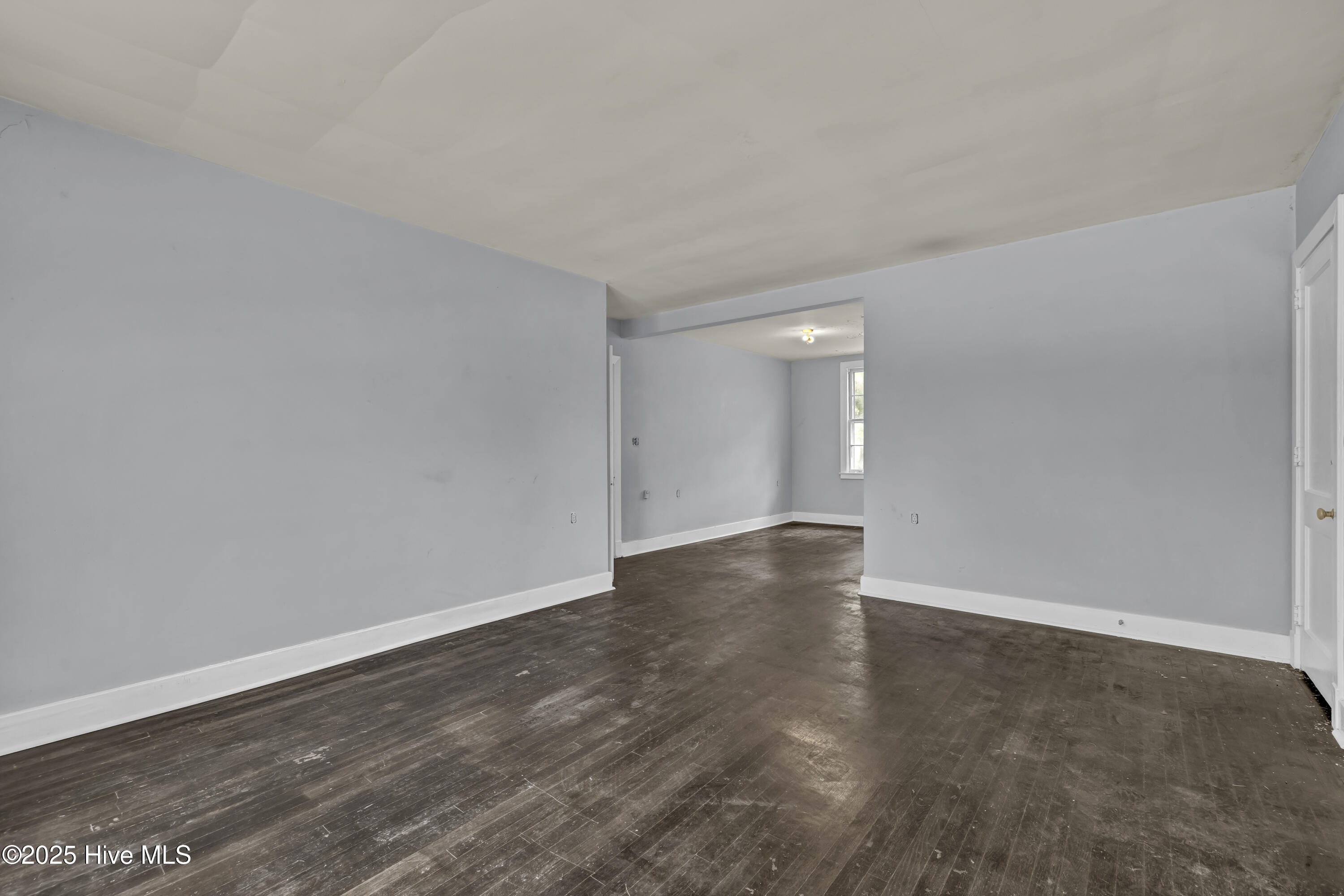 2940 Oleander Drive F5, Wilmington, NC 28403 – photo 14: Living Room