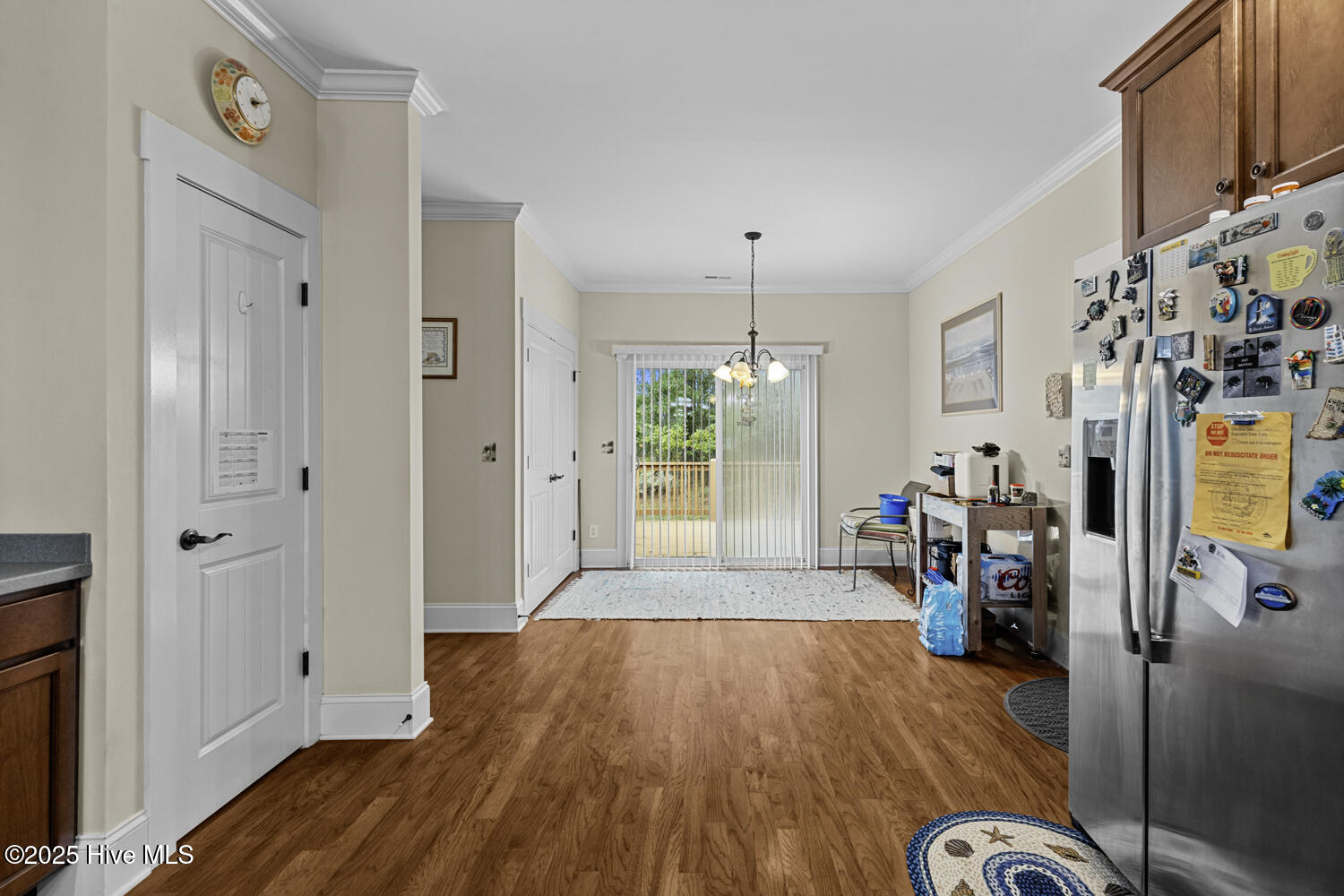 100536692 | Photo 14