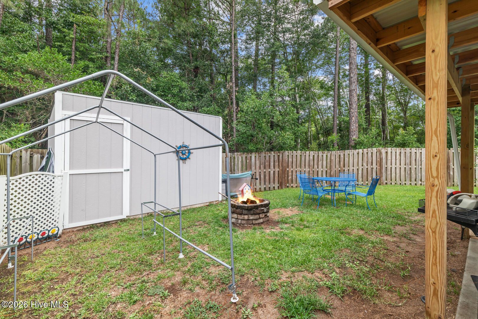 100562392 | Photo 34