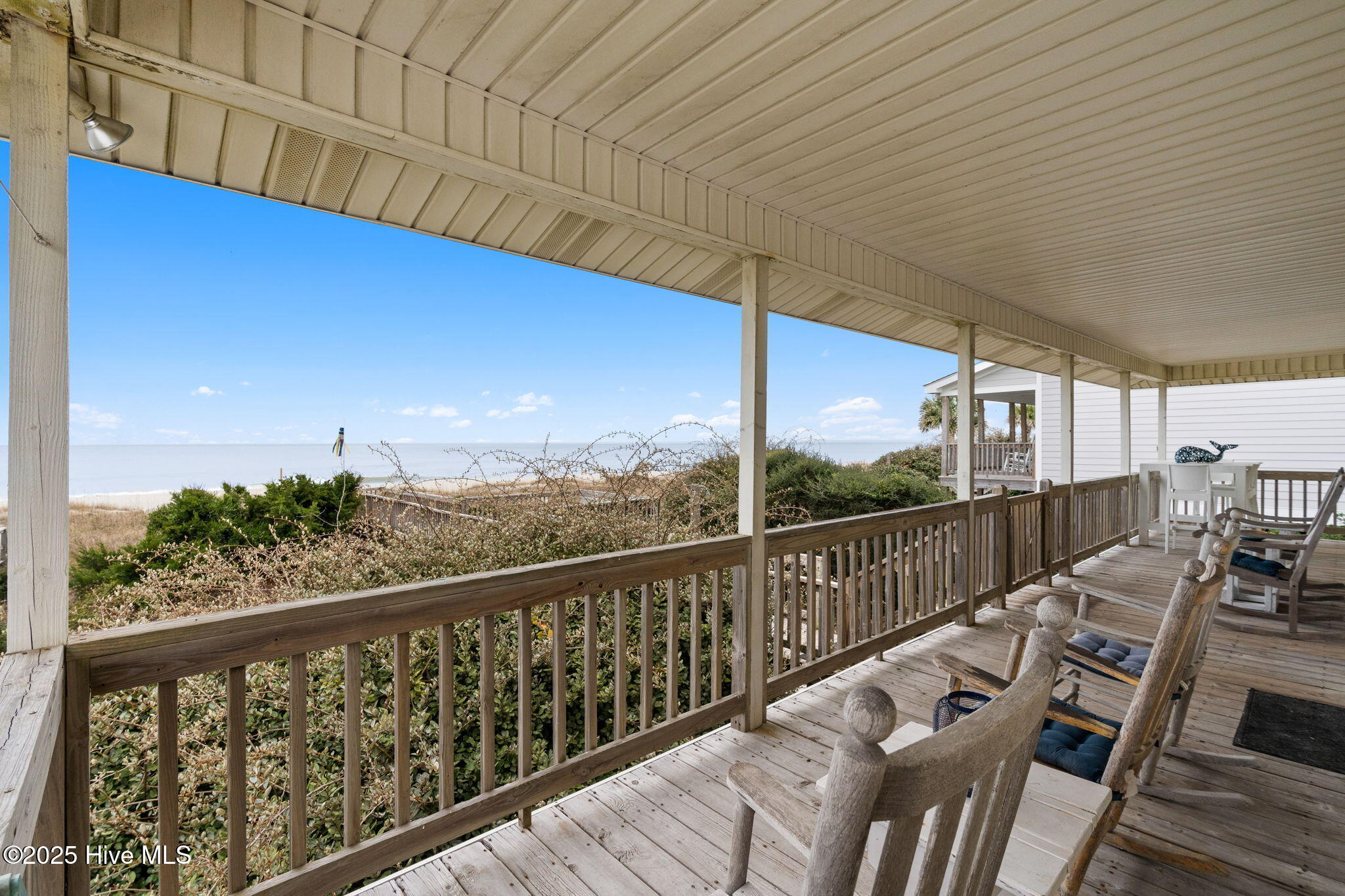 100544843 | Photo 34