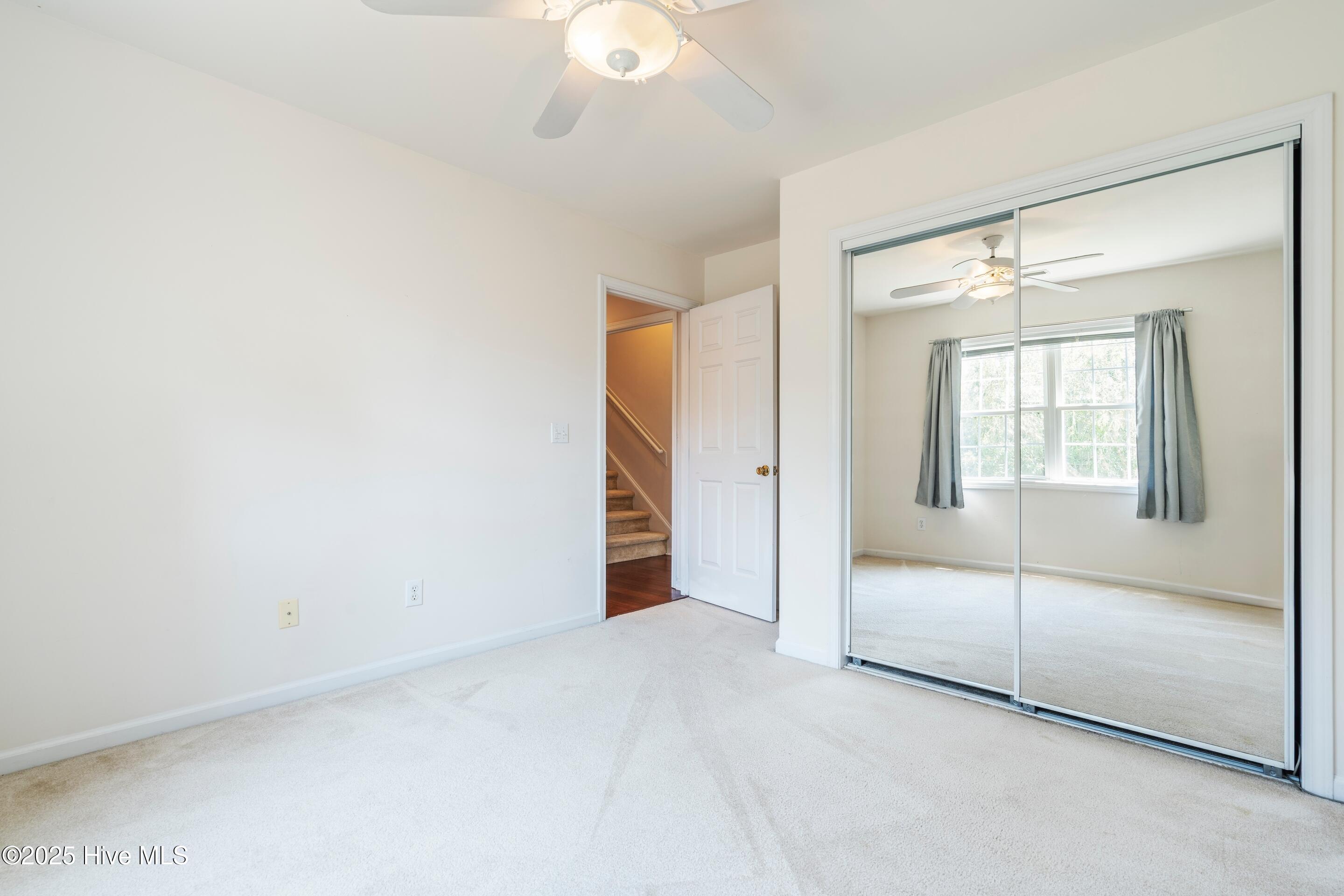 100511628 | Photo 38