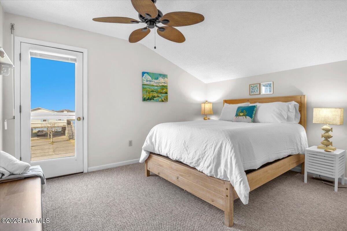 100559850 | Photo 42