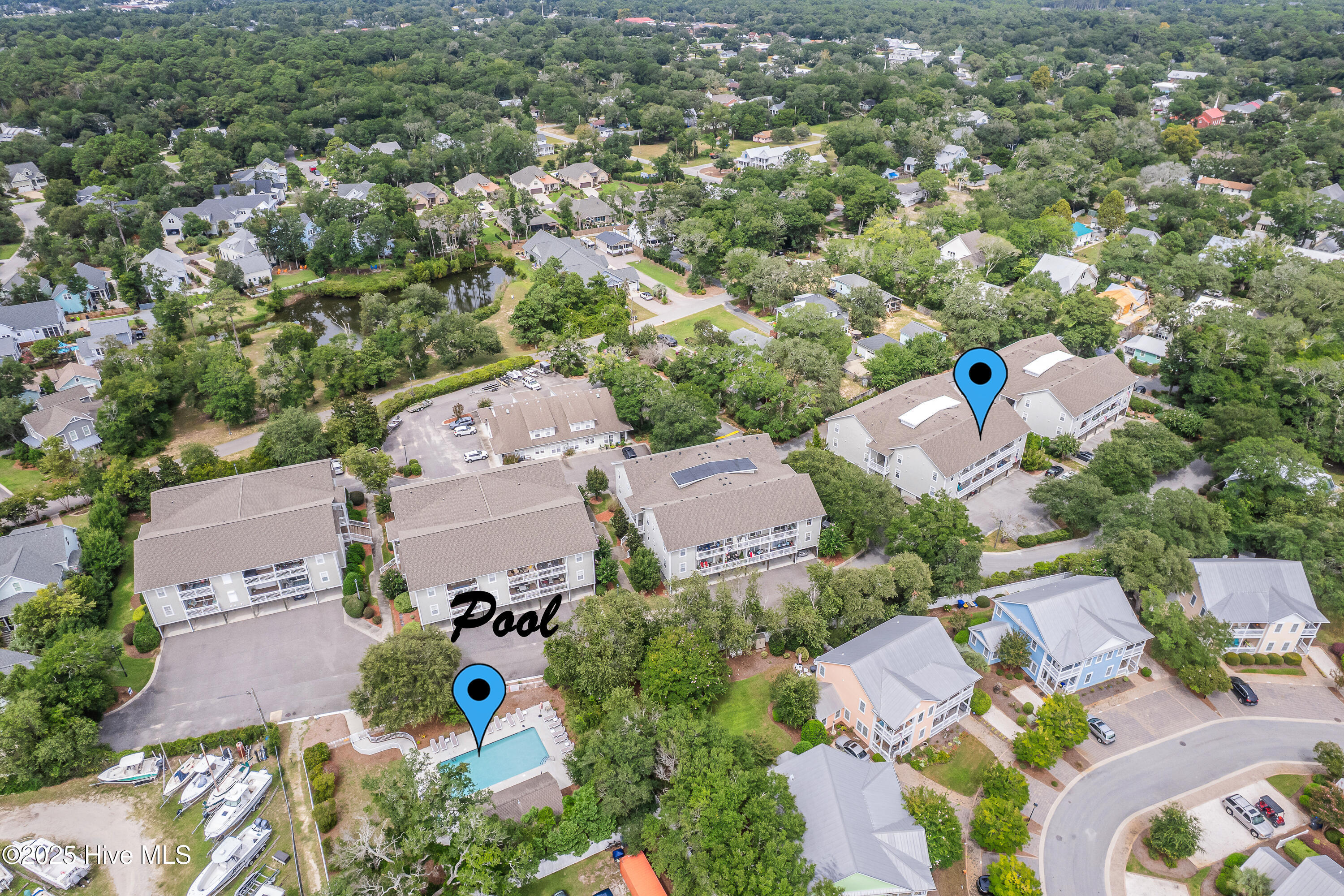 100528014 | Photo 37