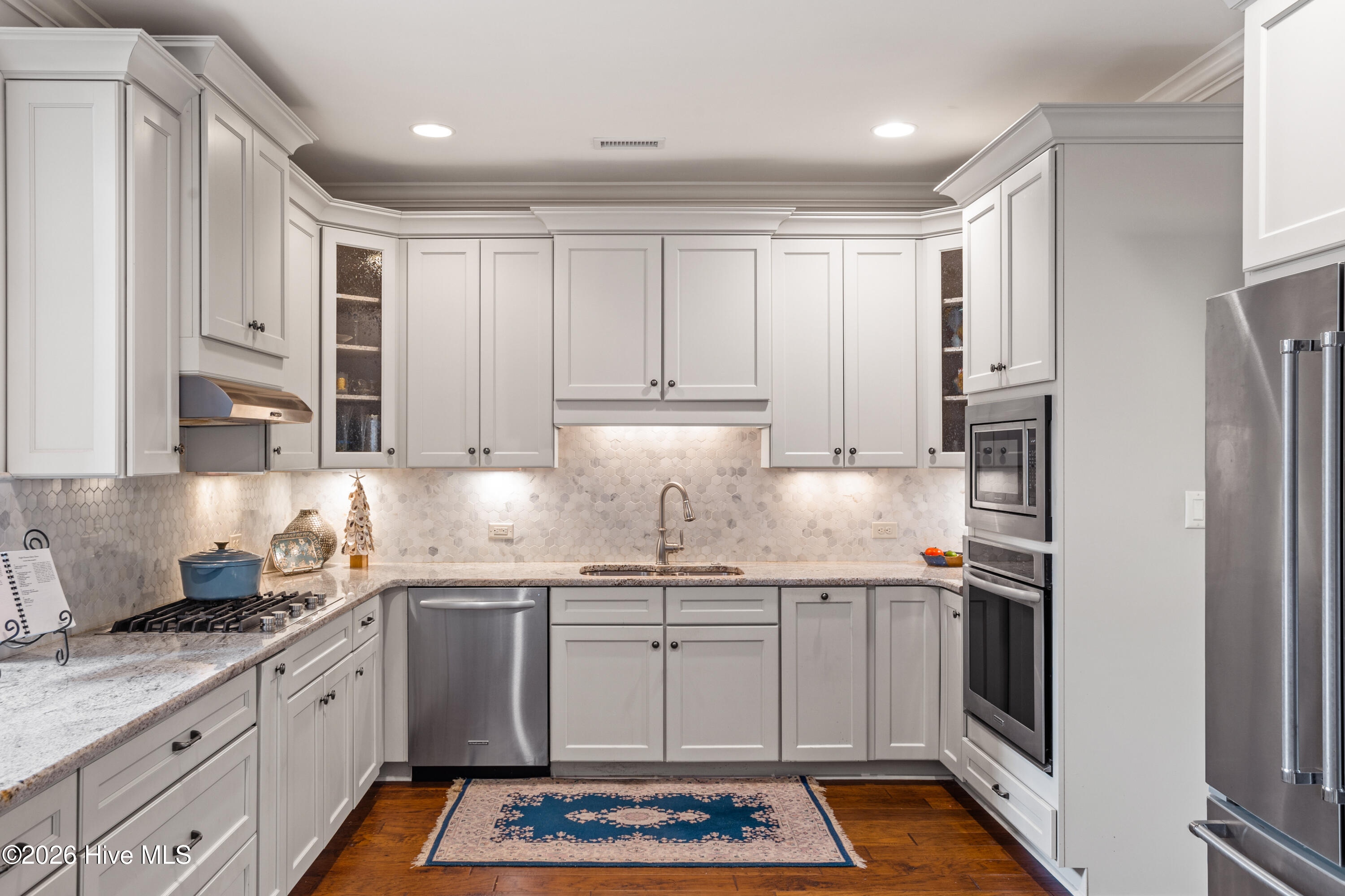 100565451 | Photo 10