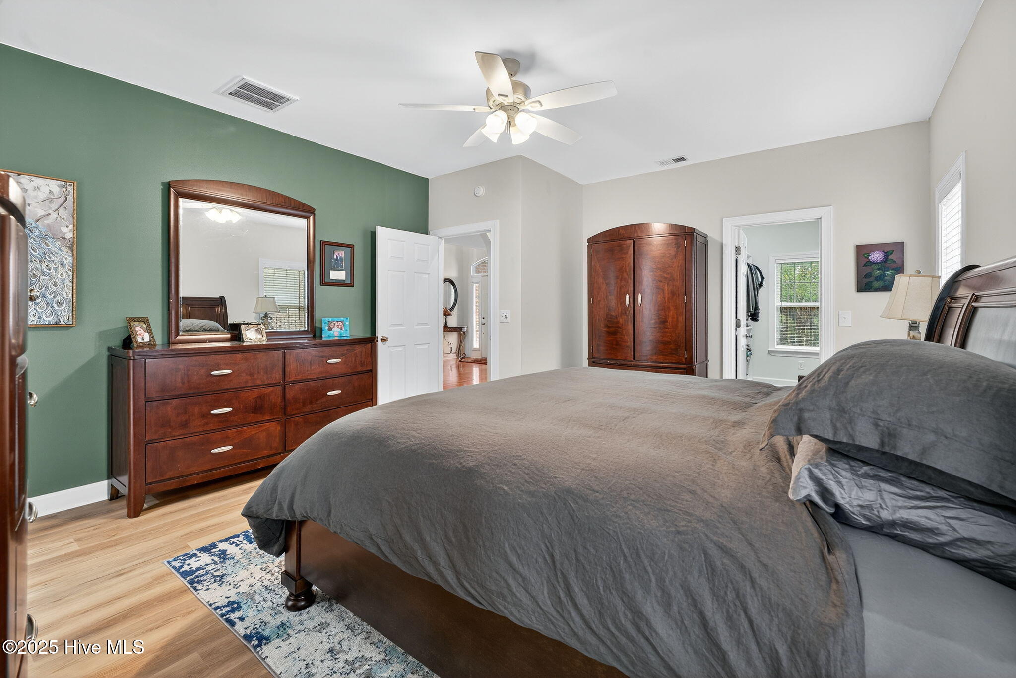 100522503 | Photo 21