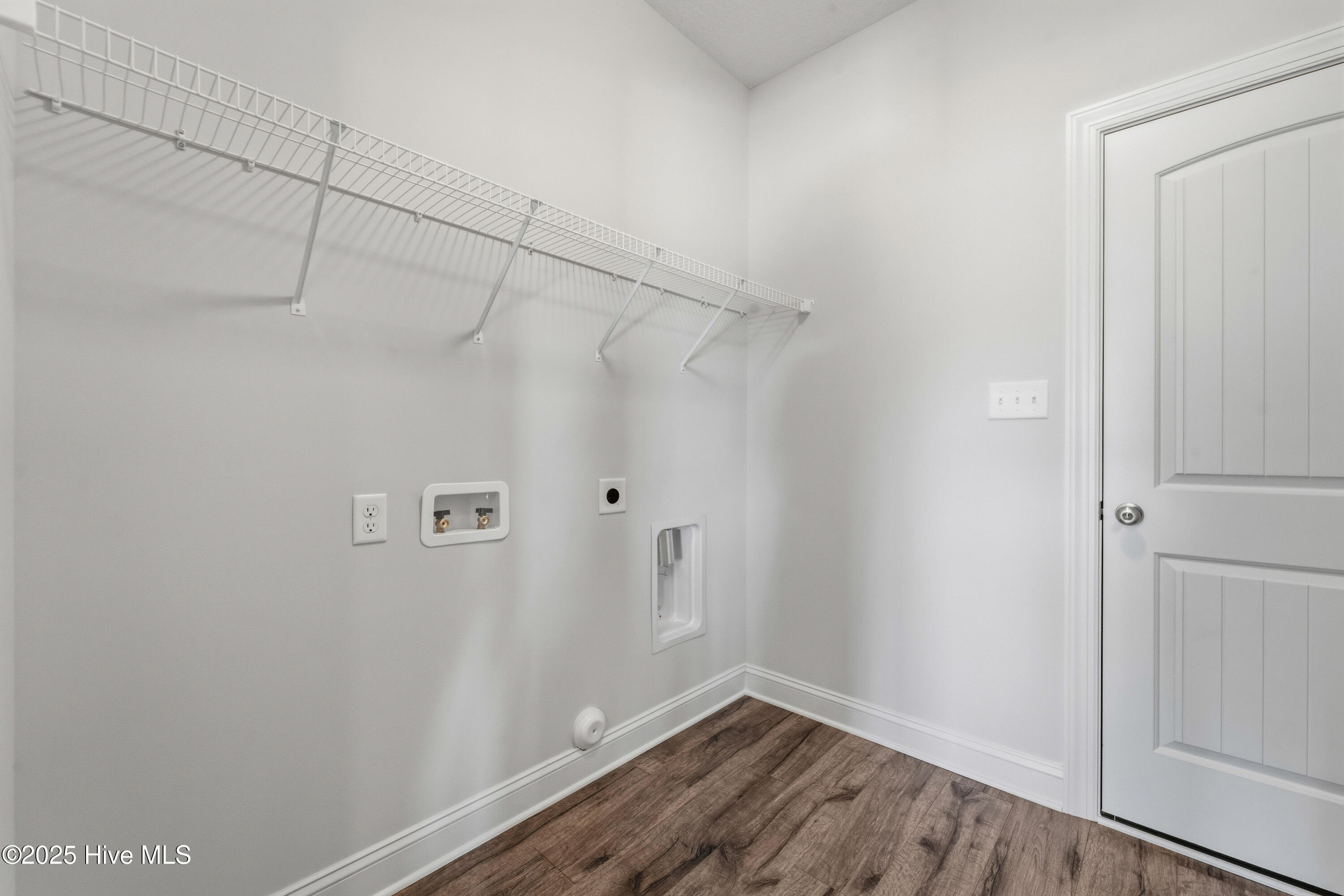 100514766 | Photo 22