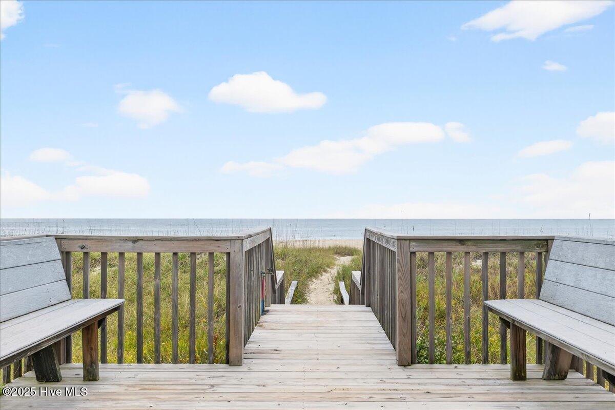 100538746 | Photo 48