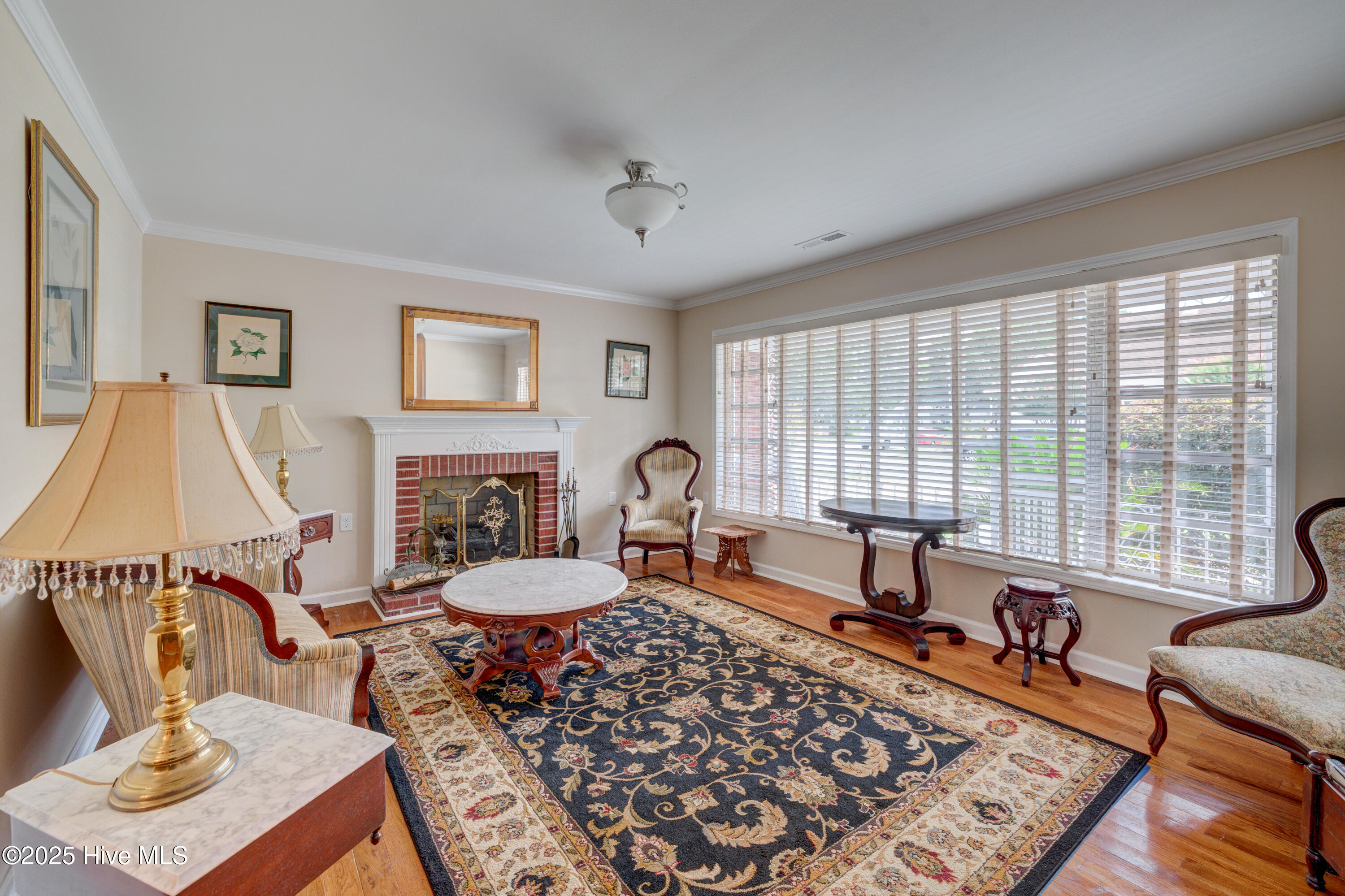 100523931 | Photo 11