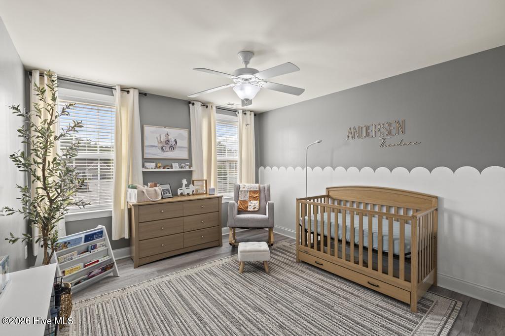 100565258 | Photo 18