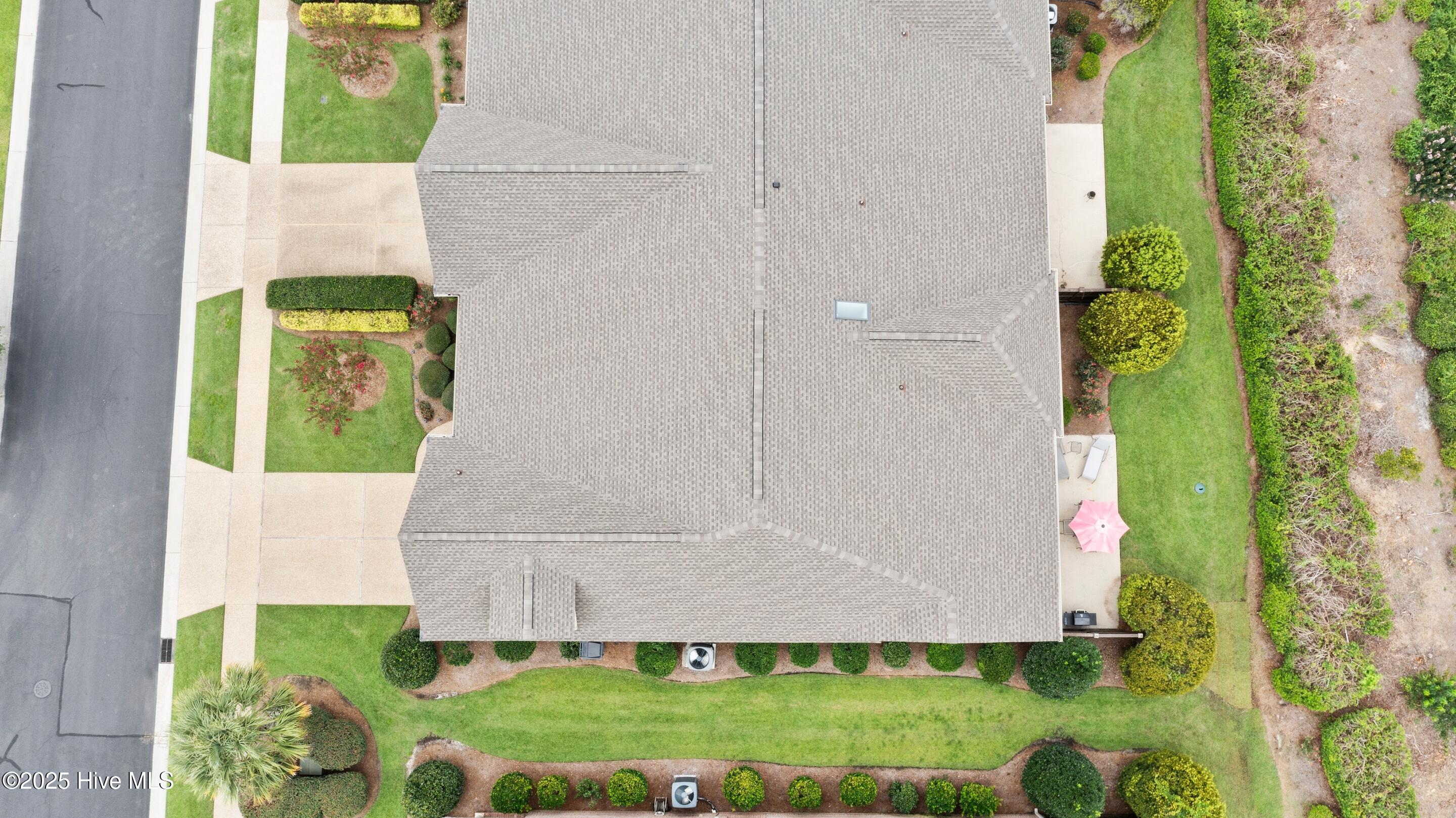 100527165 | Photo 56