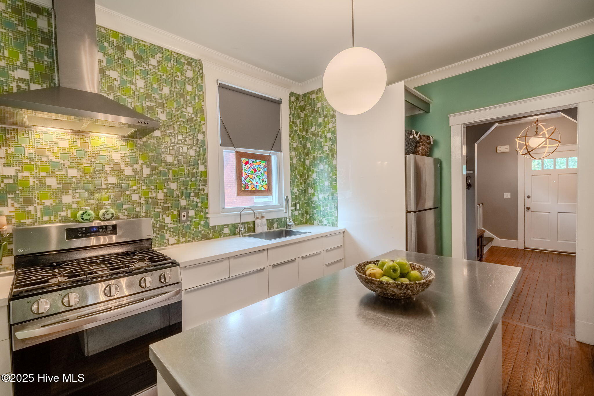 310 Central Boulevard, Wilmington, NC 28401 – photo 10: 8-web-or-mls-310 Central Blvd-8