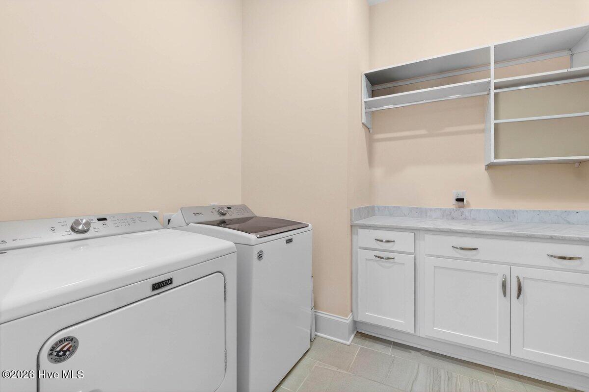 100546549 | Photo 32