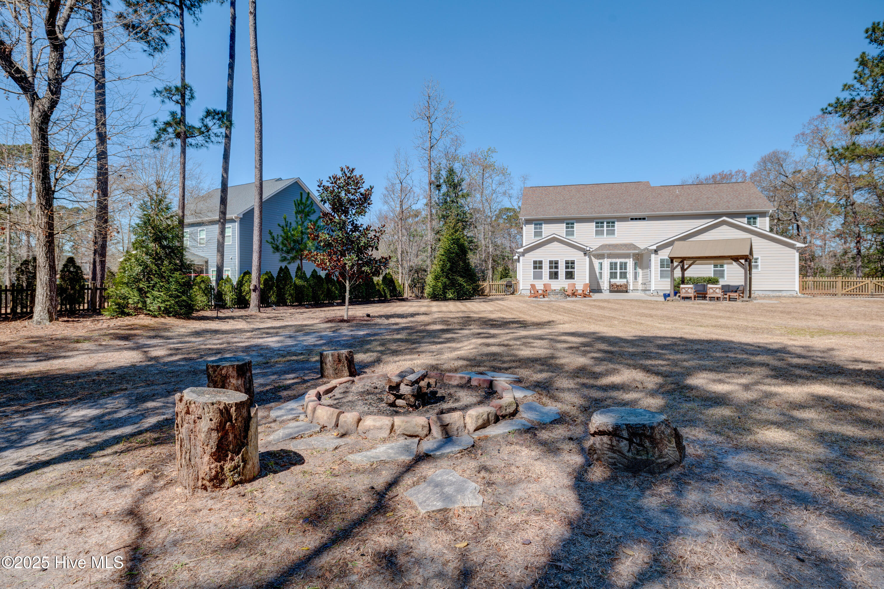 100496540 | Photo 81