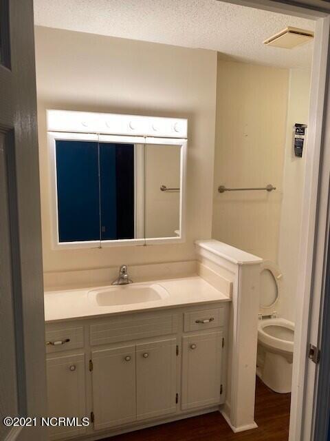 100538826 | Photo 11