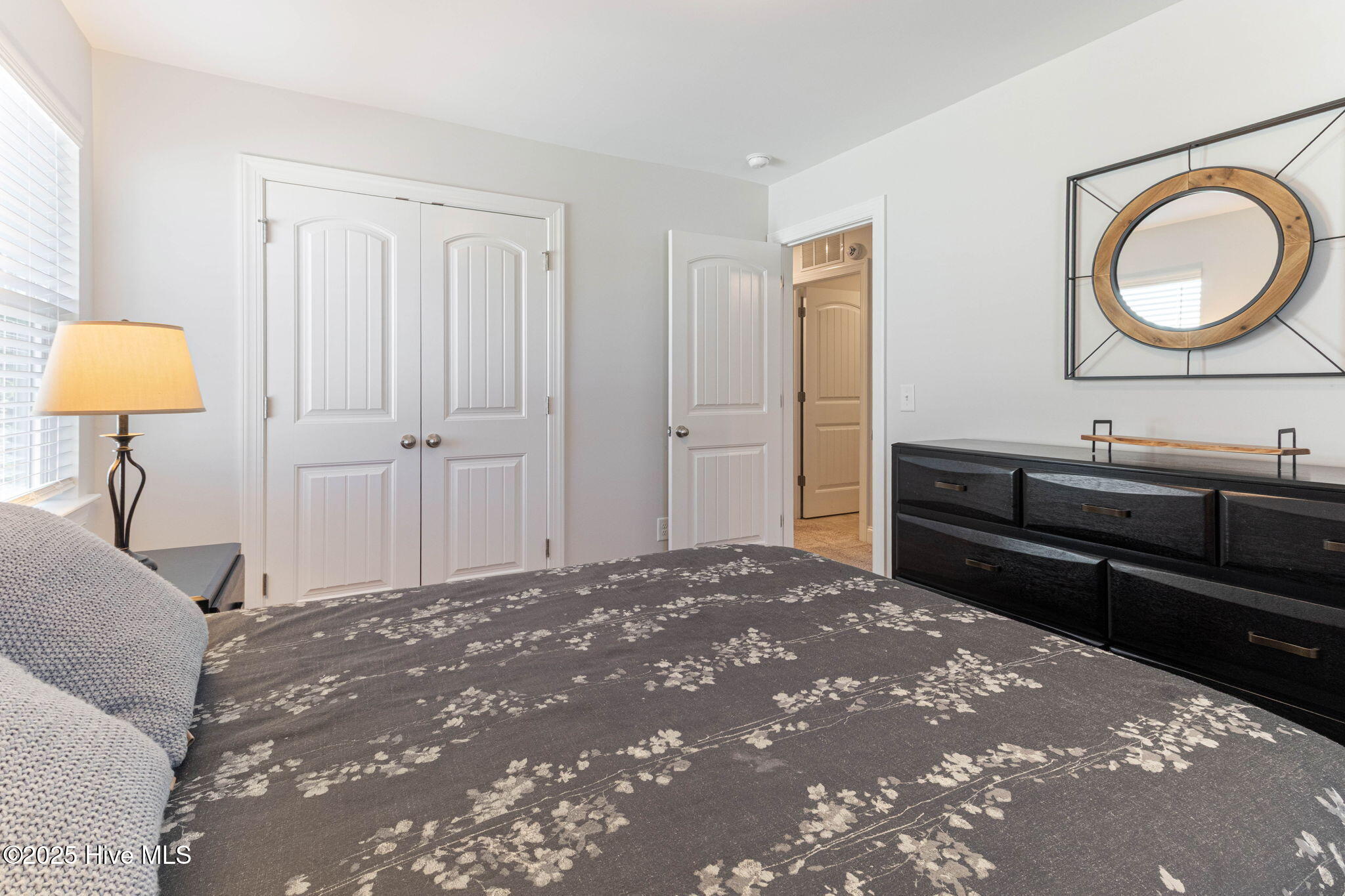 100536642 | Photo 31