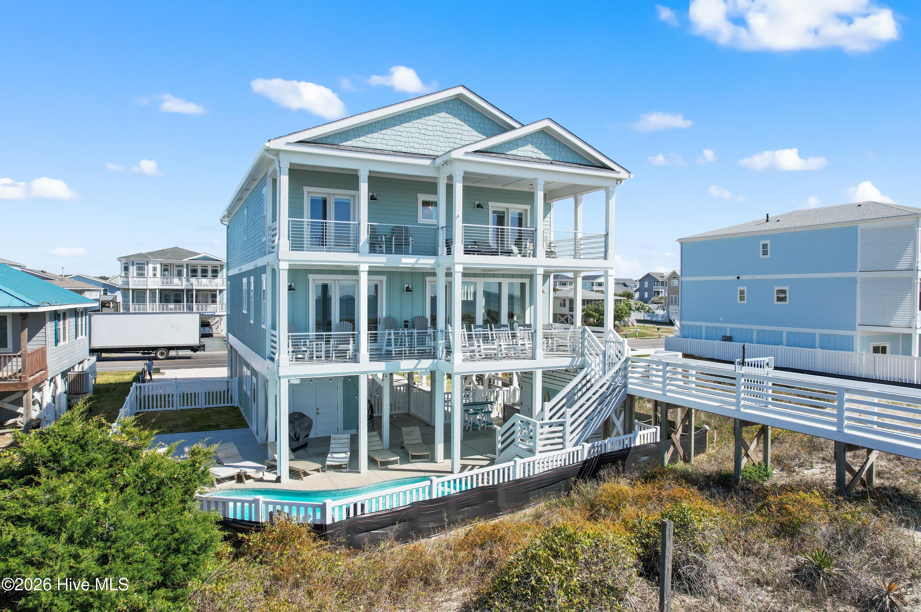 243 Ocean Boulevard W, Holden Beach, NC, 28462