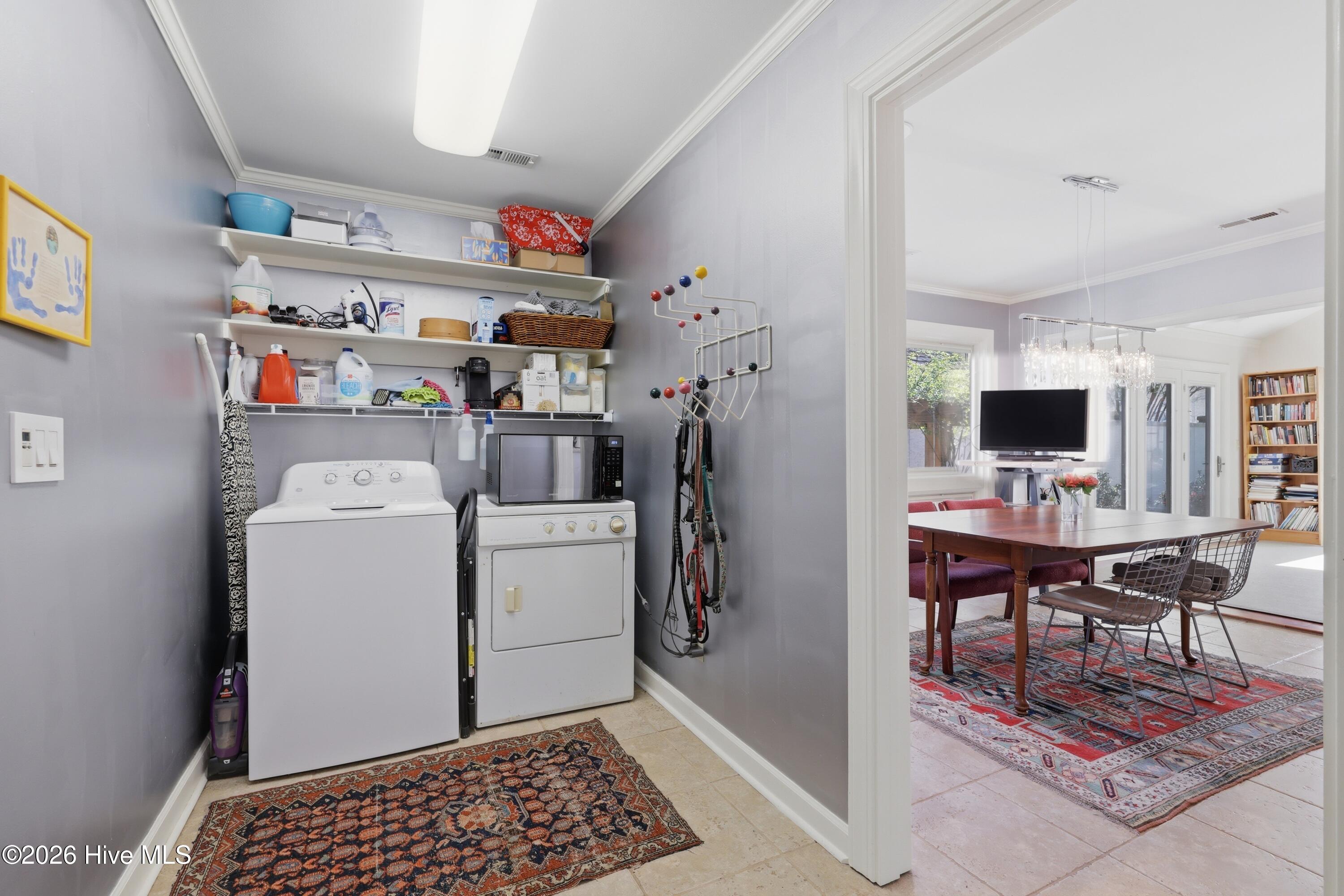 100561929 | Photo 20