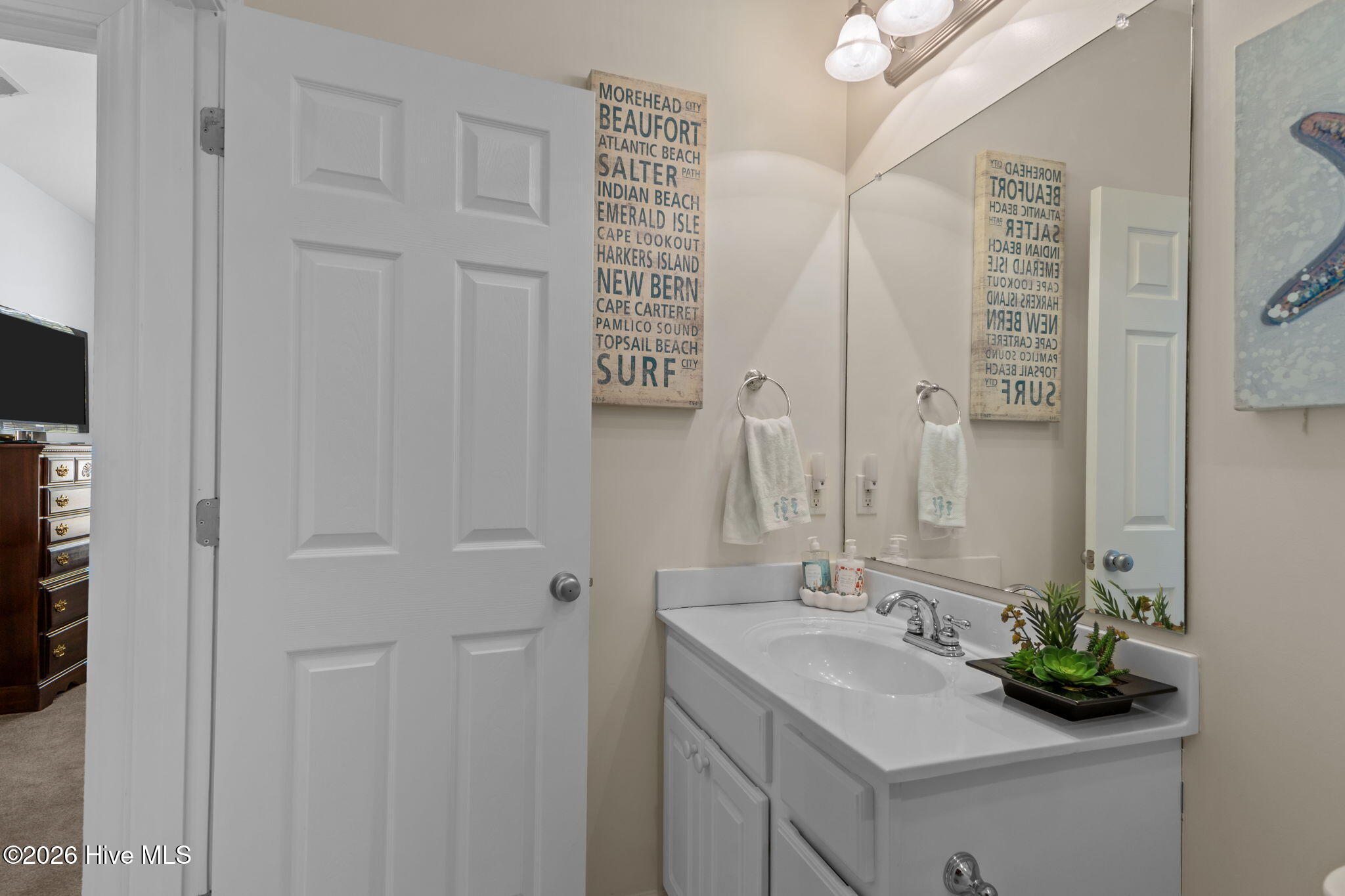 505 Village Green Drive UNIT A, Morehead City, NC, 28557