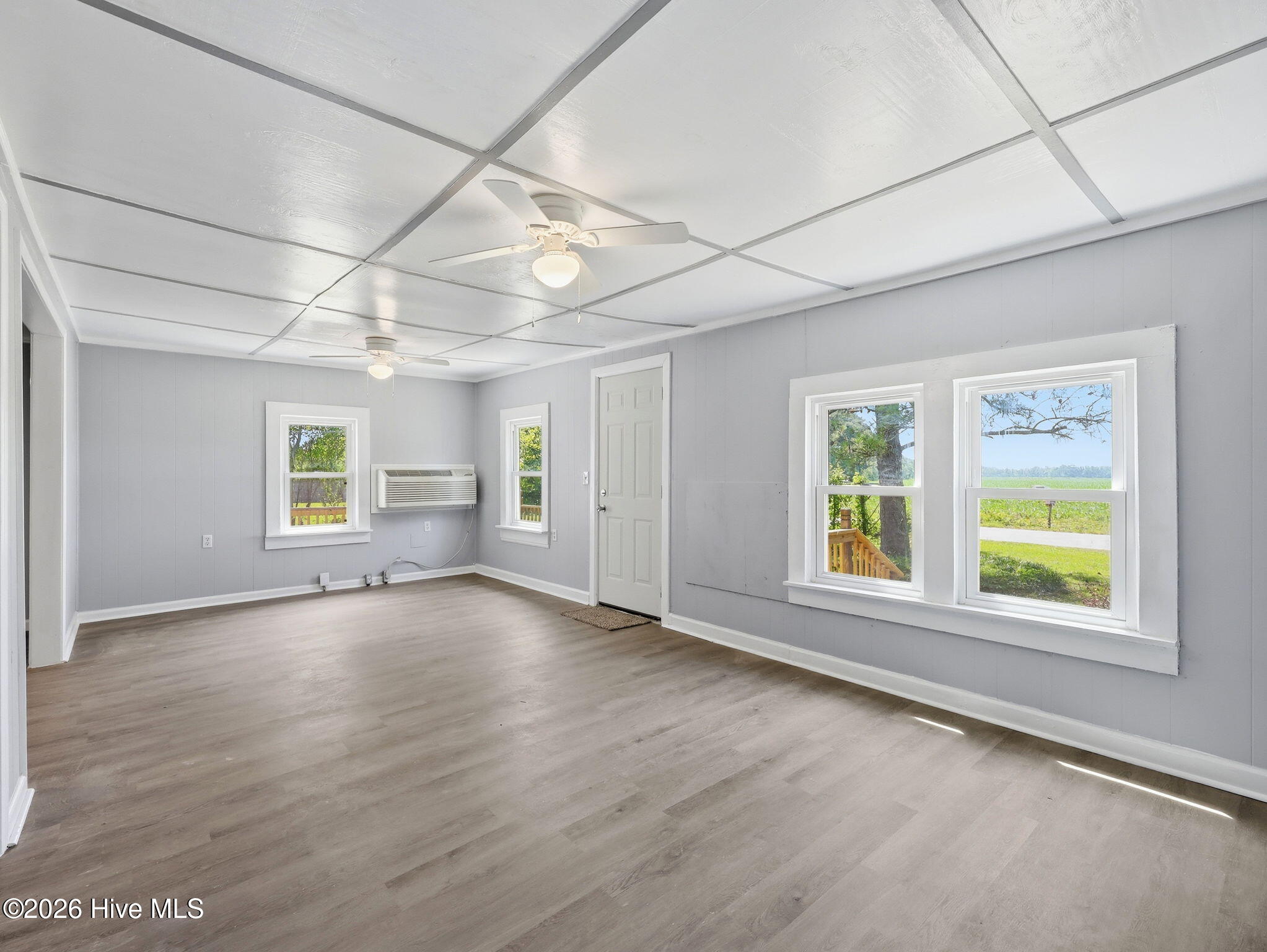 2534 White Oak River Road,Maysville