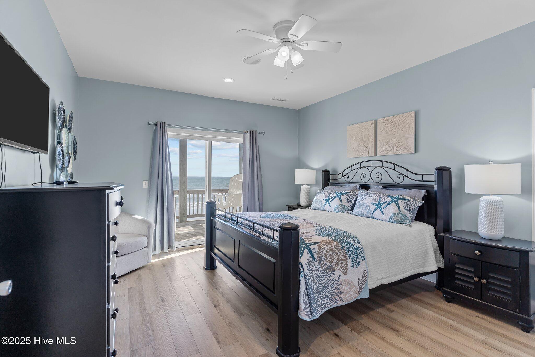 100539376 | Photo 41