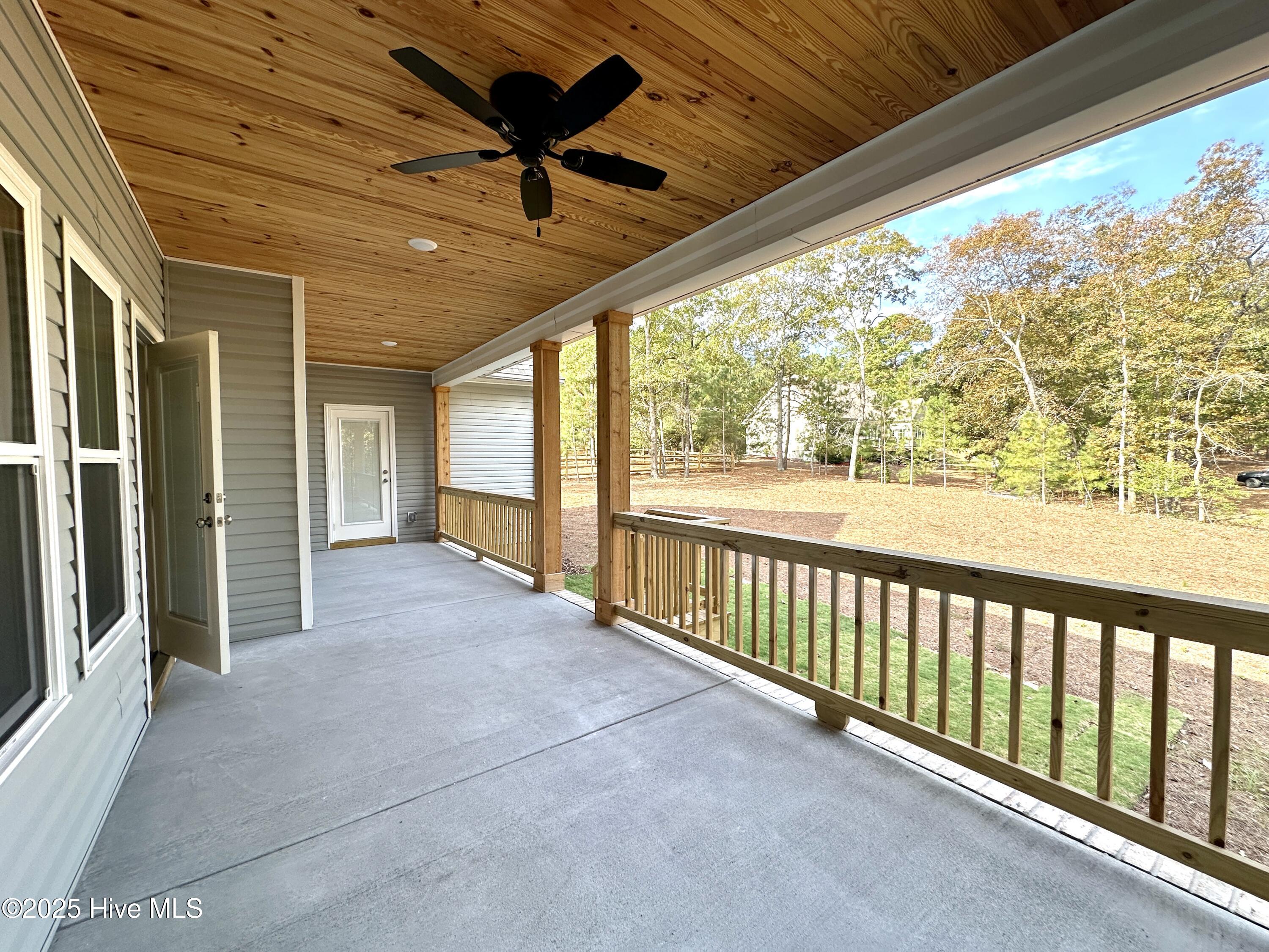 Homes for sale in West End, NC | 101 Yorkshire Ct, West End, NC 27376 | MLS# 100538400