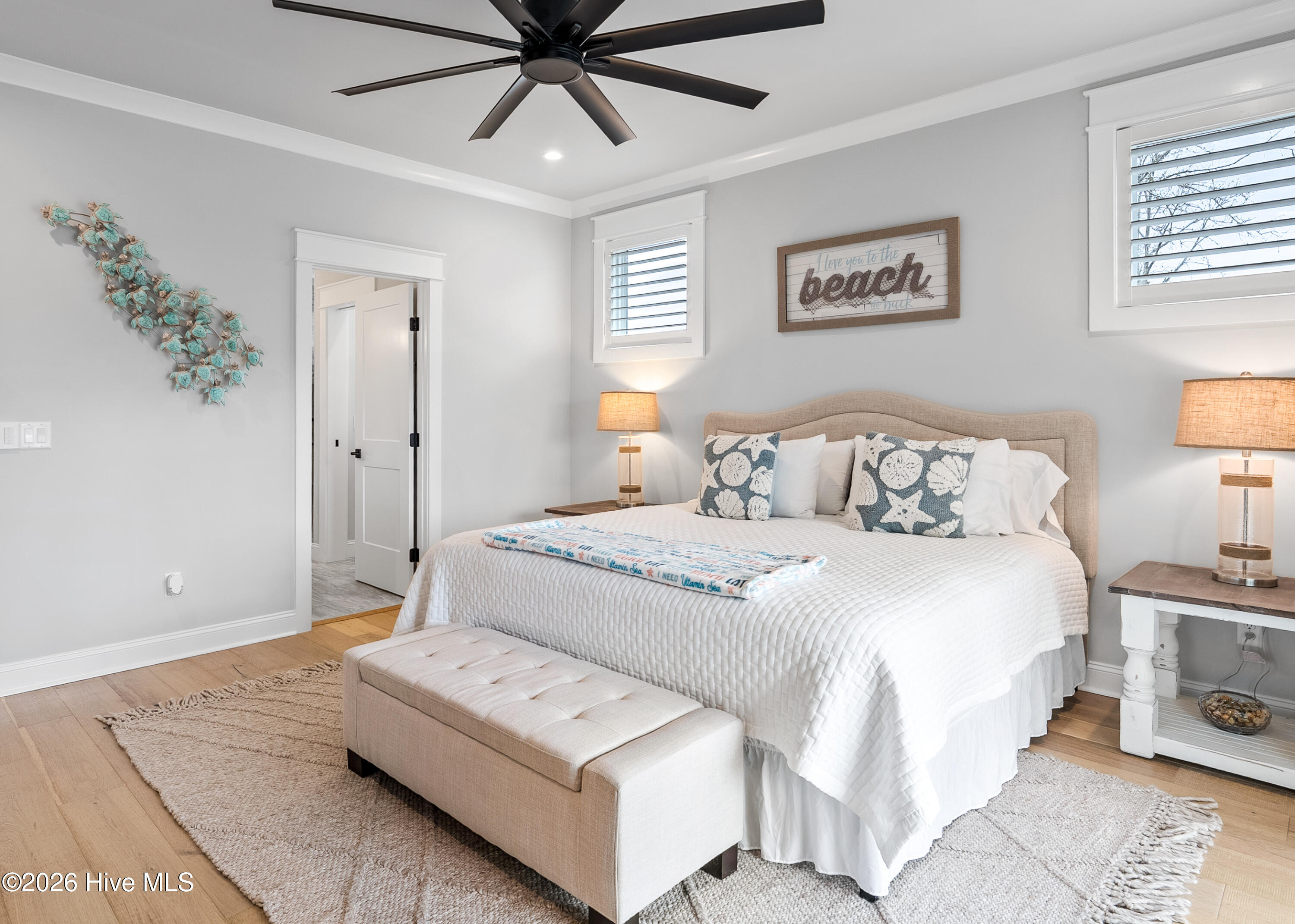 100549479 | Photo 33