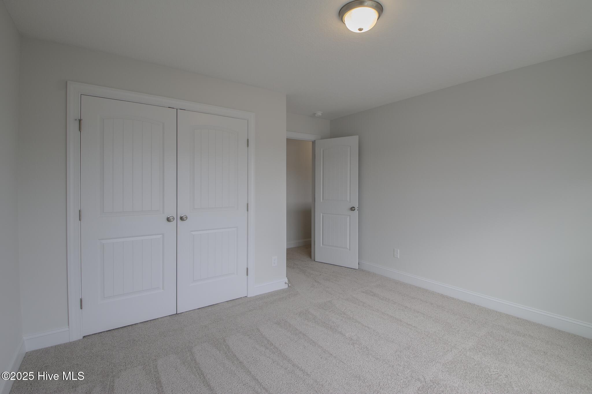 100509462 | Photo 22