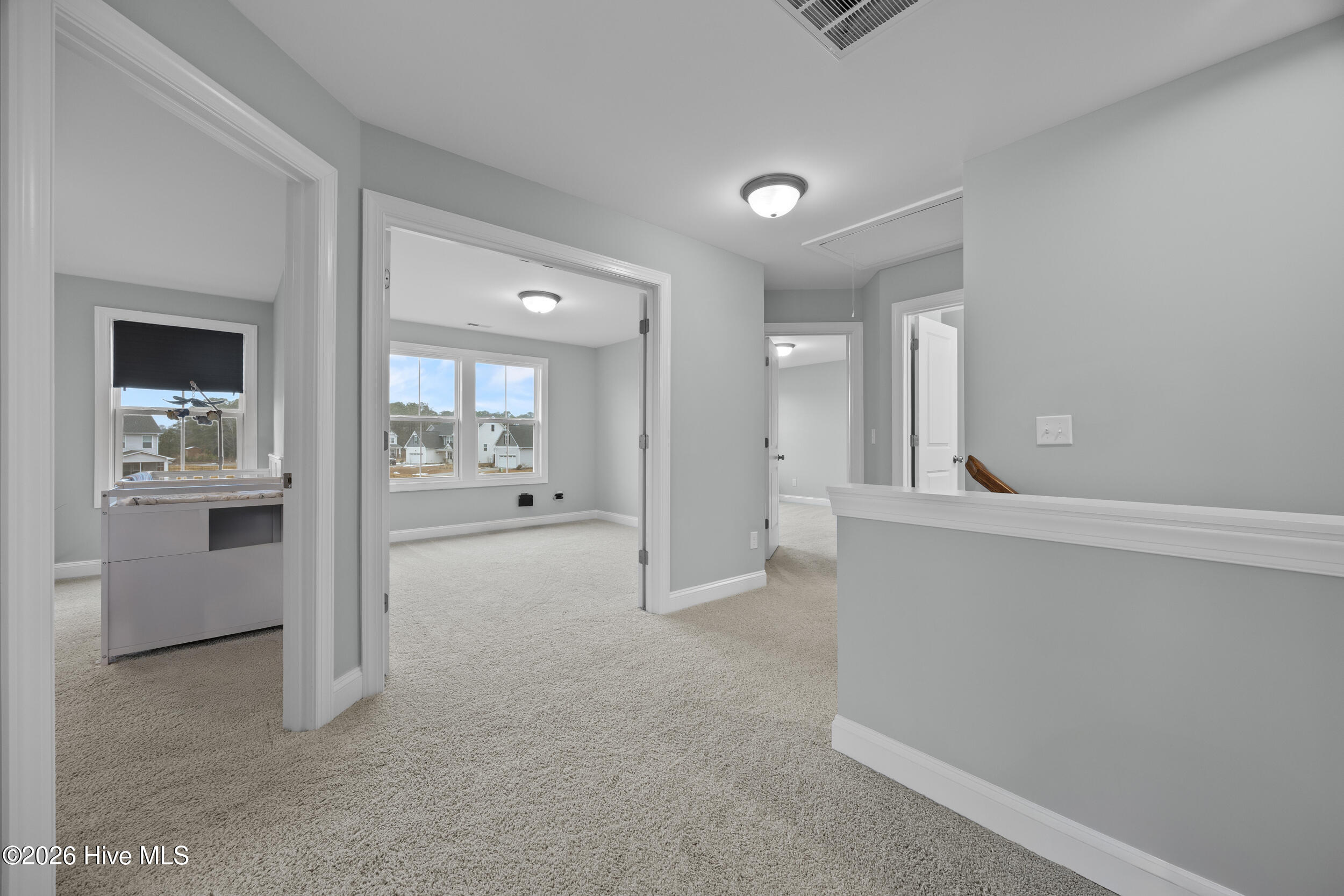 100552292 | Photo 38