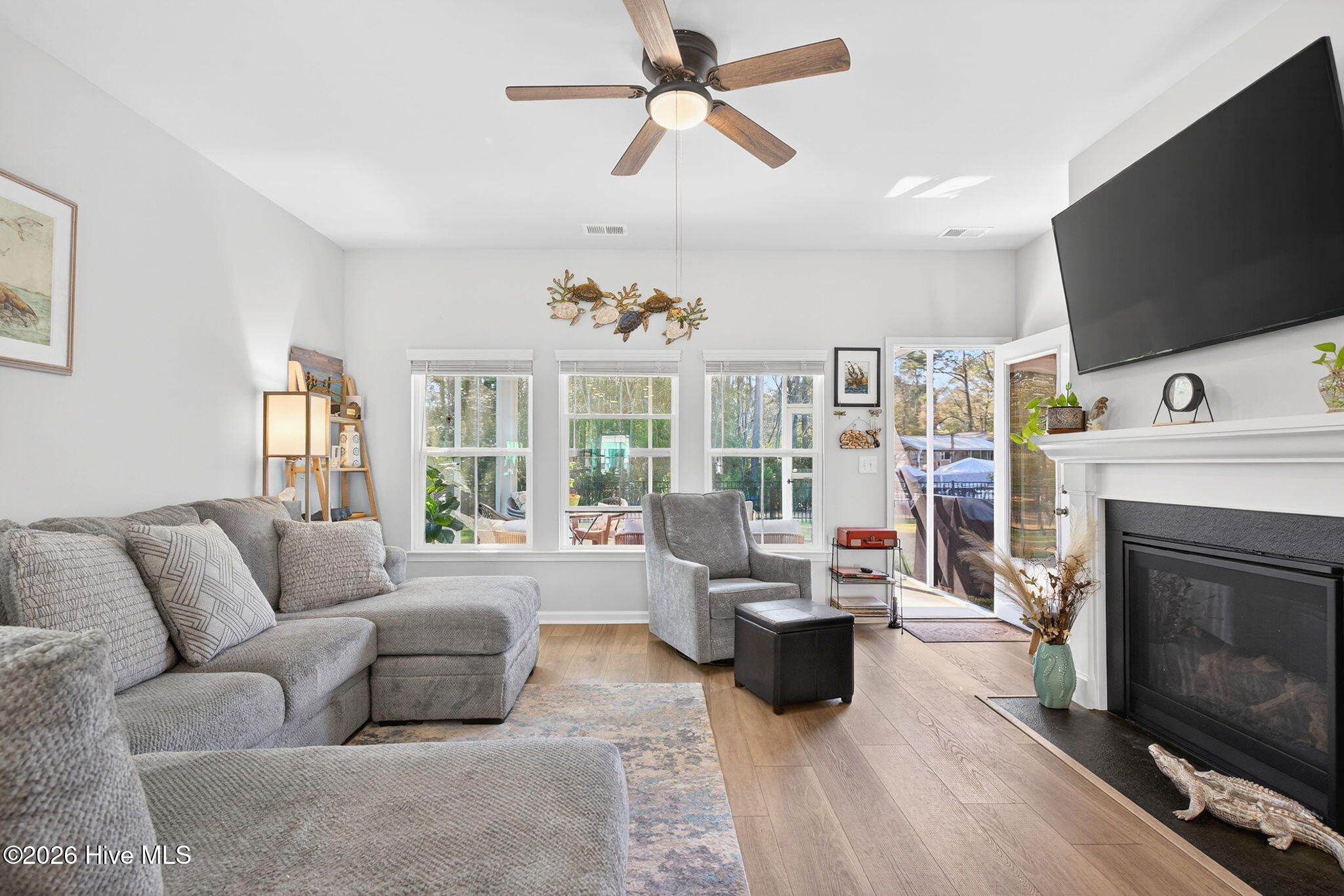 100559811 | Photo 13