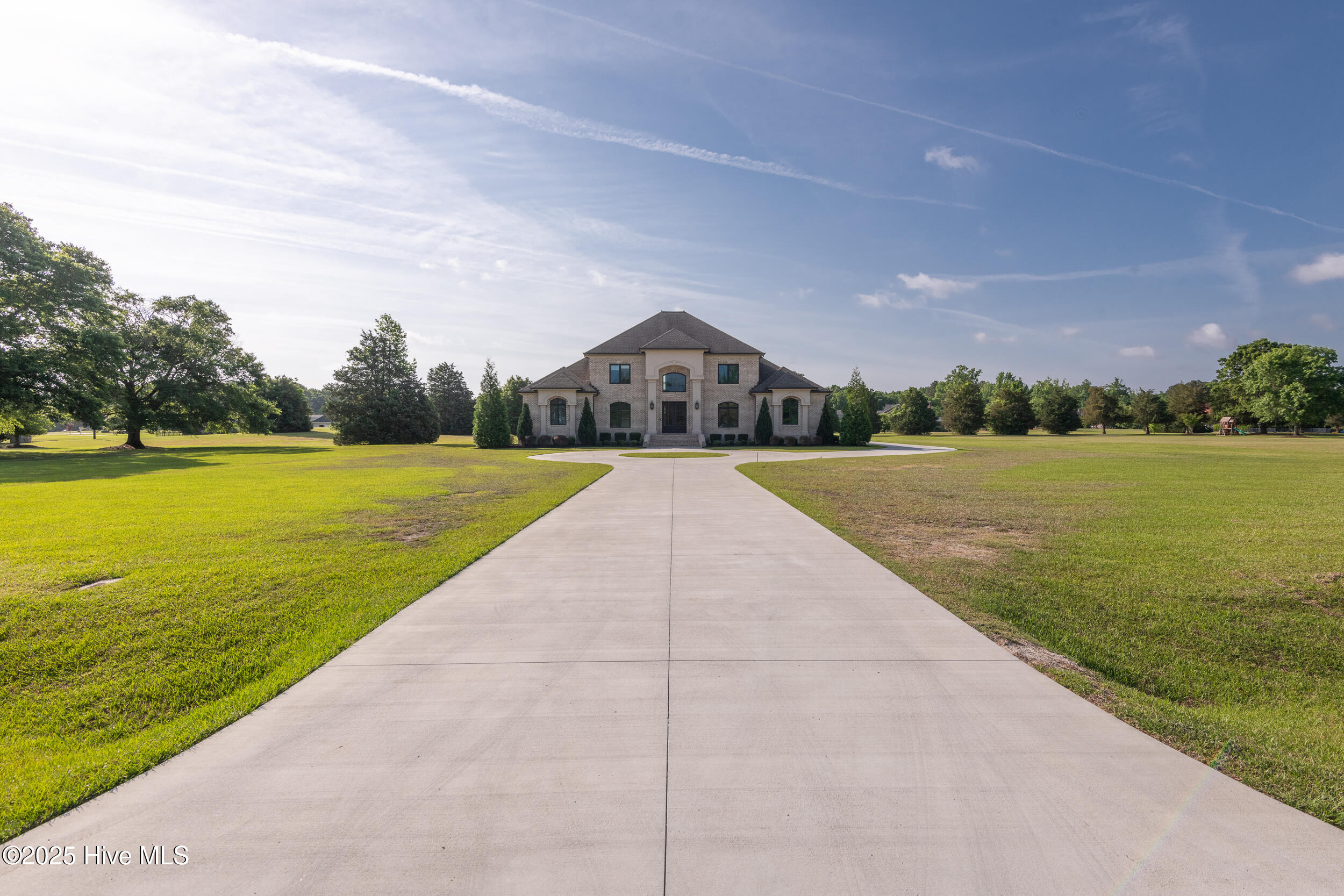 541 White Horse Drive, Greenville, NC, 27834