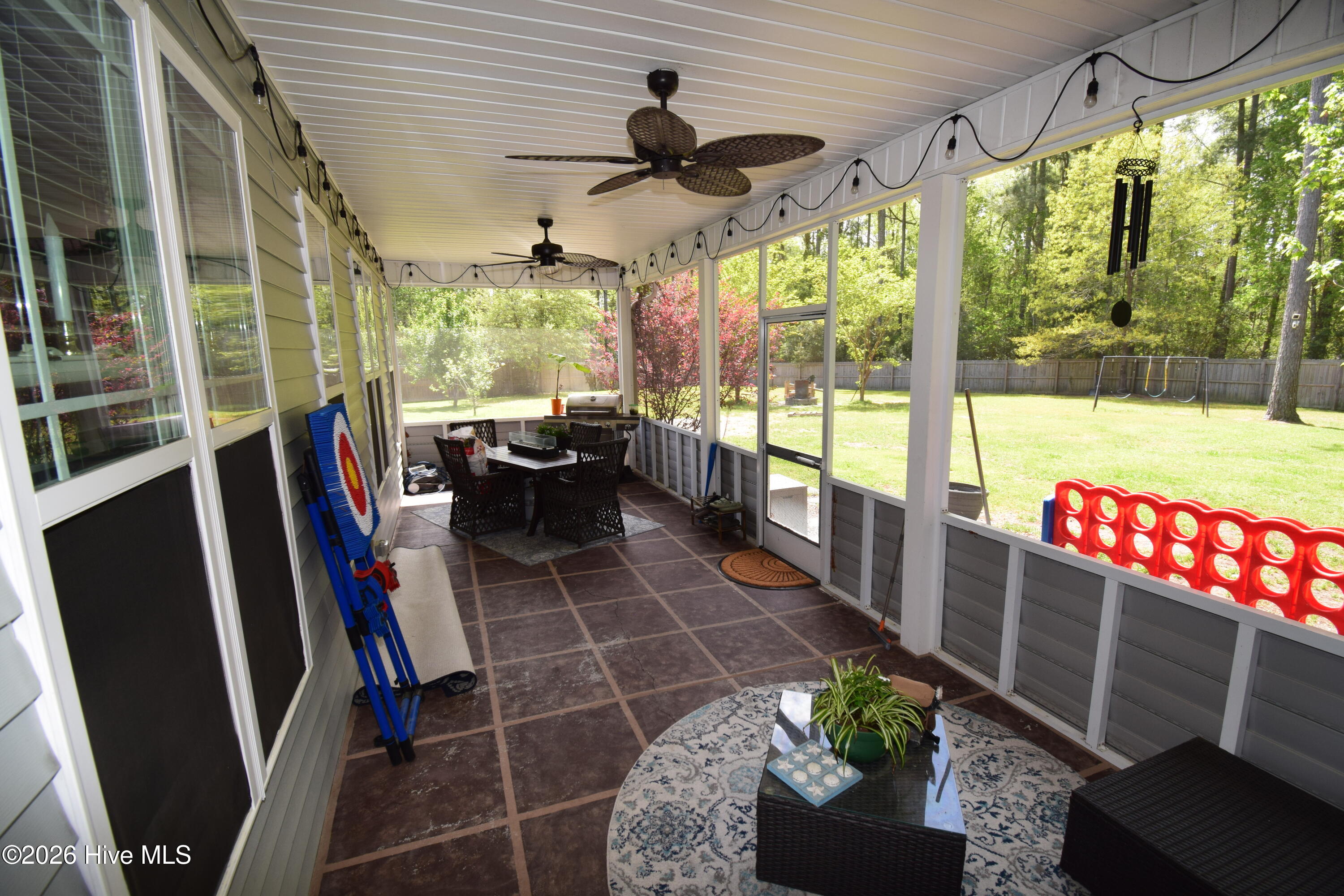 100566647 | Photo 48