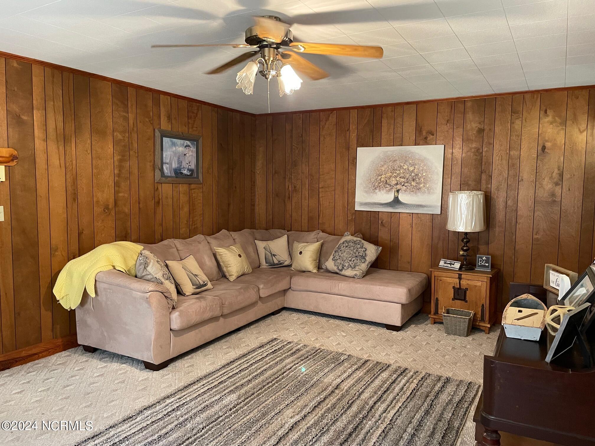 152 W Bayshore Drive,Cedar Island