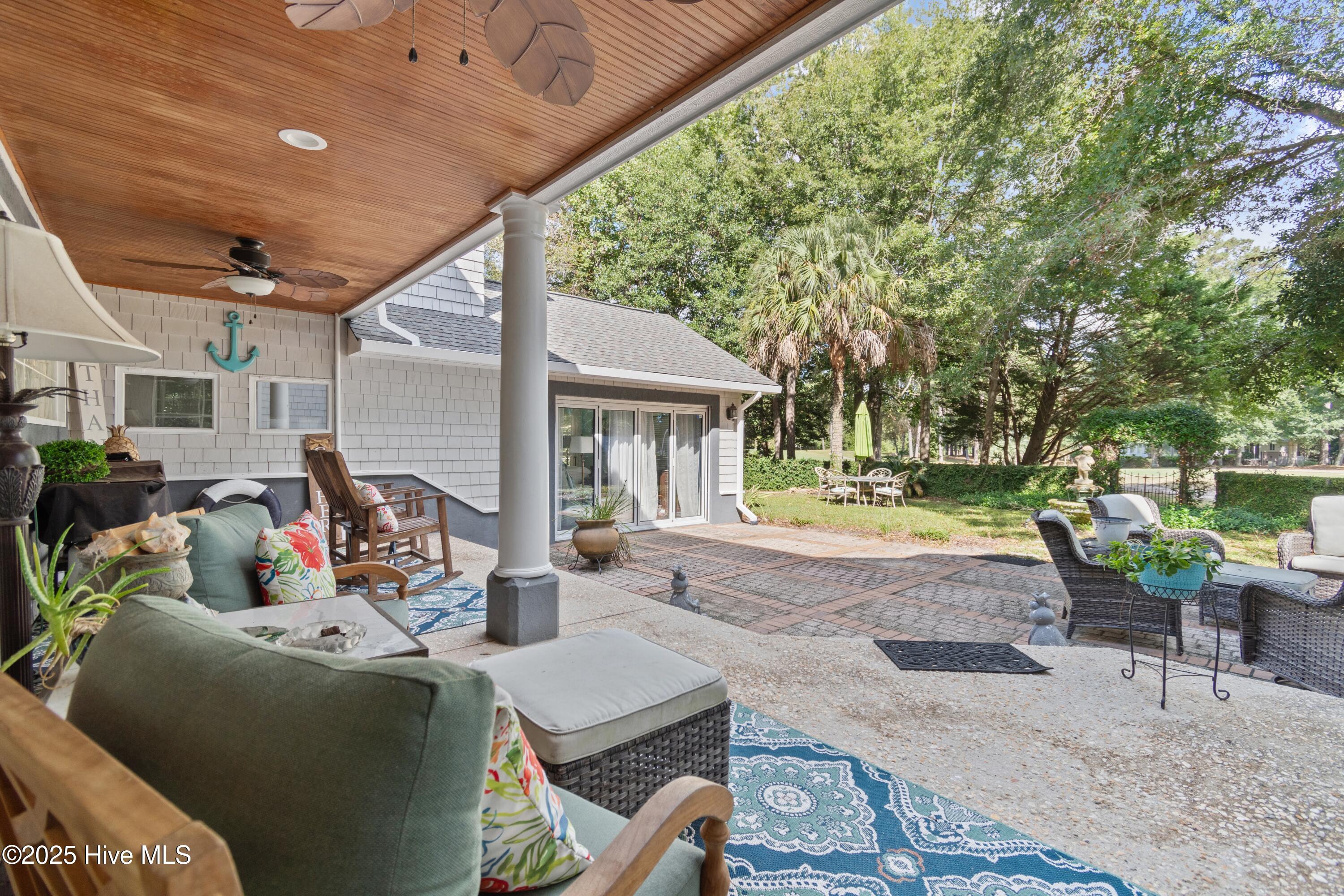 100535274 | Photo 28