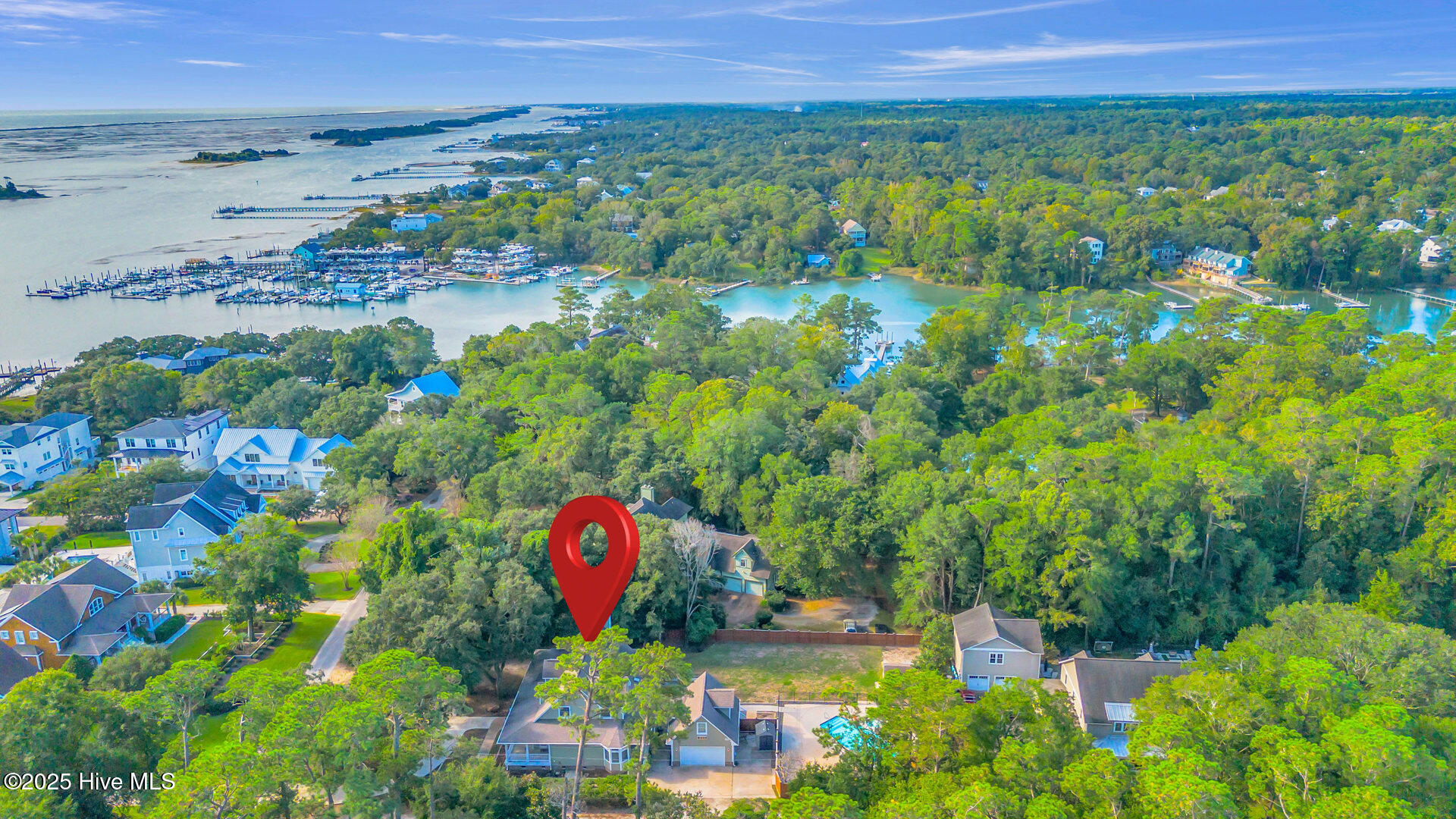 100532167 | Photo 75