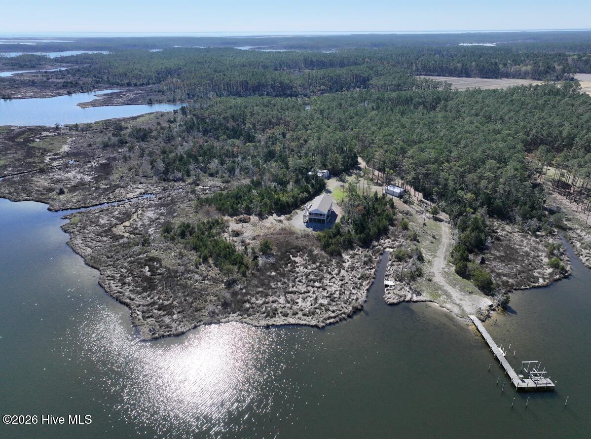 7569 Florence Road,Merritt