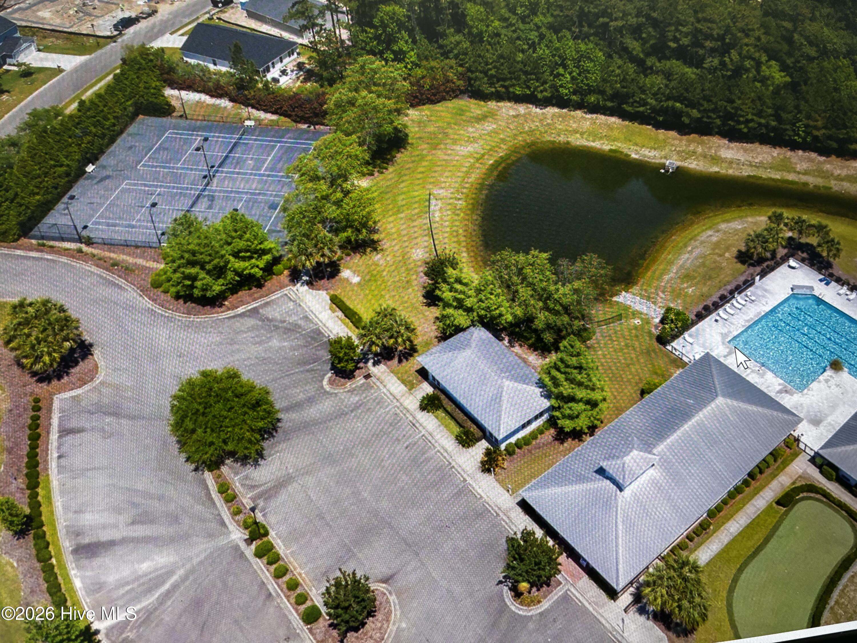 100524627 | Photo 53