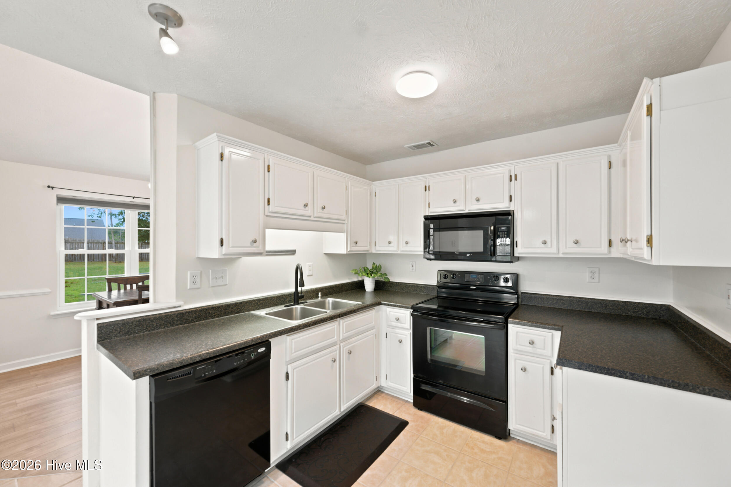 Photo 3 of Single family home for sale at 529 Edinburgh Ct, Warrenville, SC 29851 | MLS# 100604984 | Listing updated on 2026-09-27