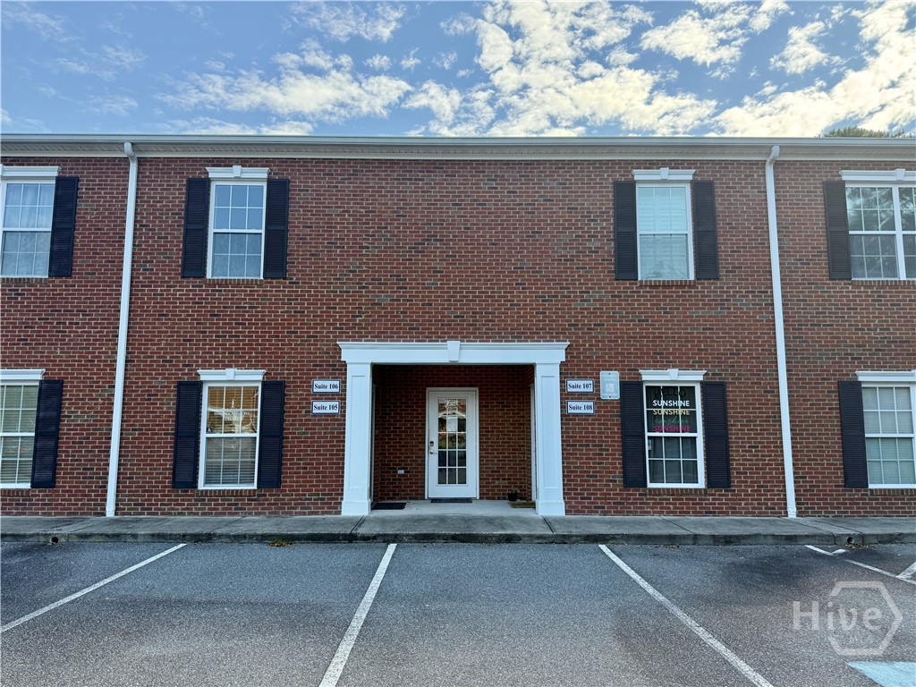 785 King George Boulevard 105