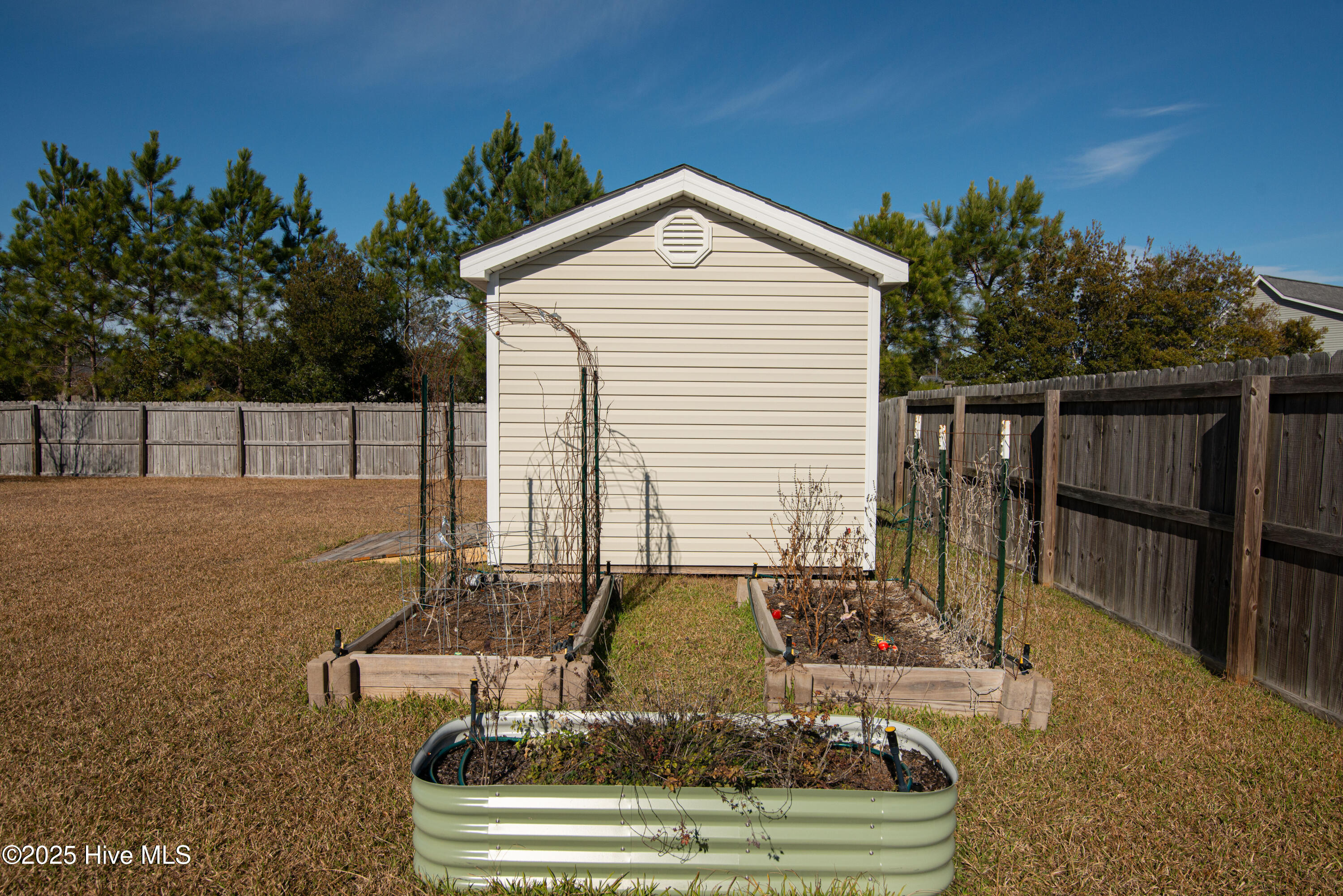 100545574 | Photo 40