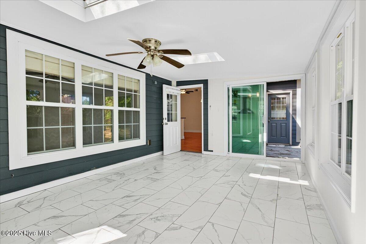 100539254 | Photo 21