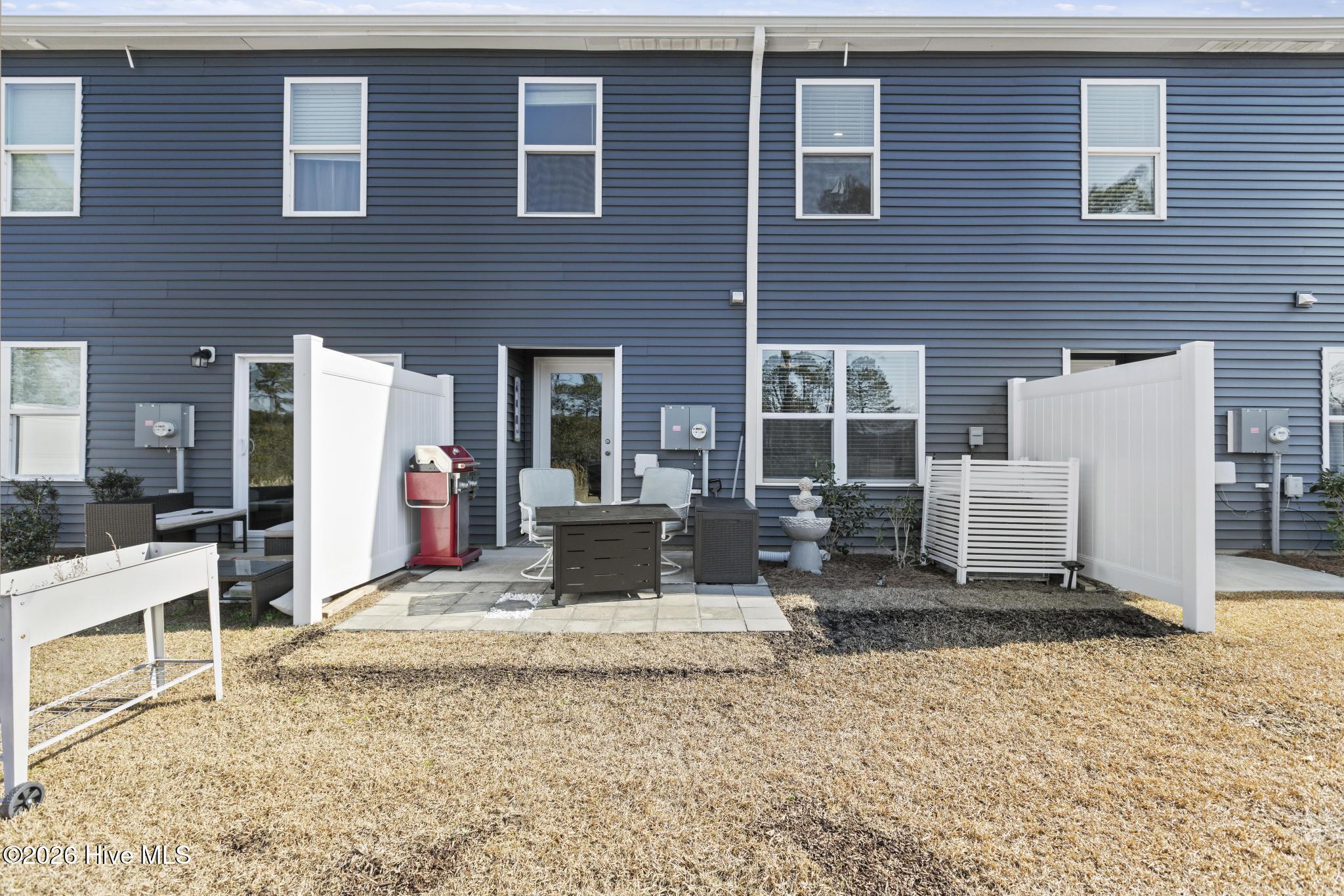 100554269 | Photo 25