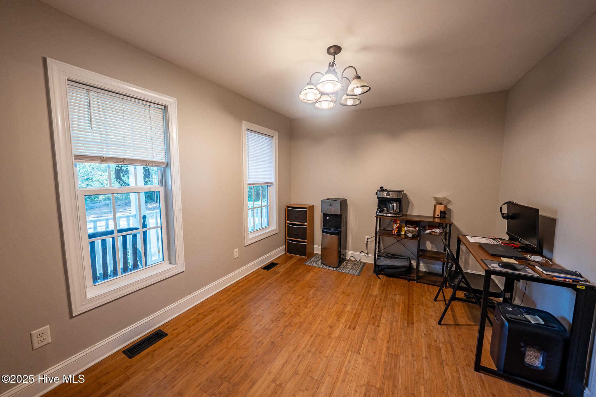 306 Lakeview Court, Sneads Ferry, NC 28460 – photo 10: DSC04007-HDR