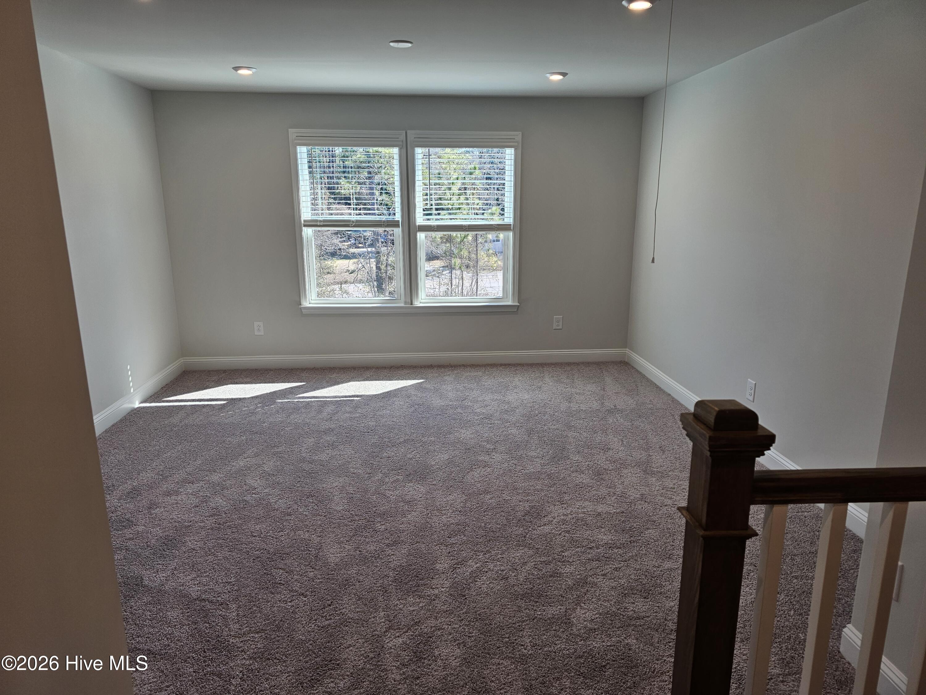 100531548 | Photo 16