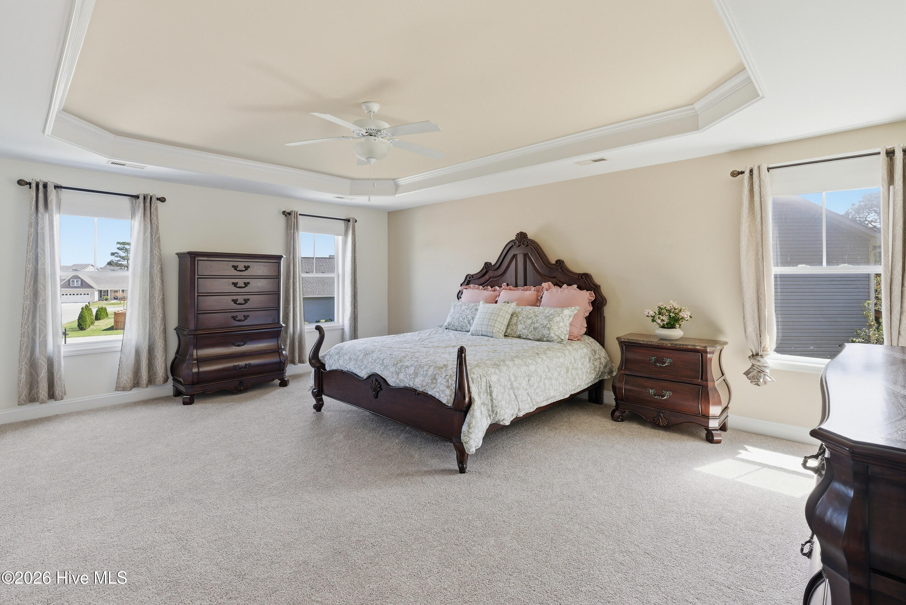 100563576 | Photo 27