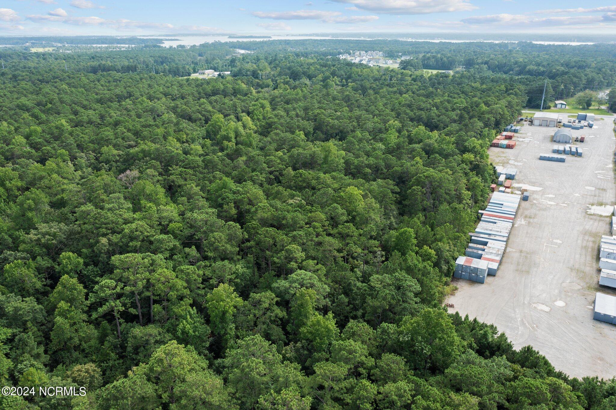 100405528 | Photo 13