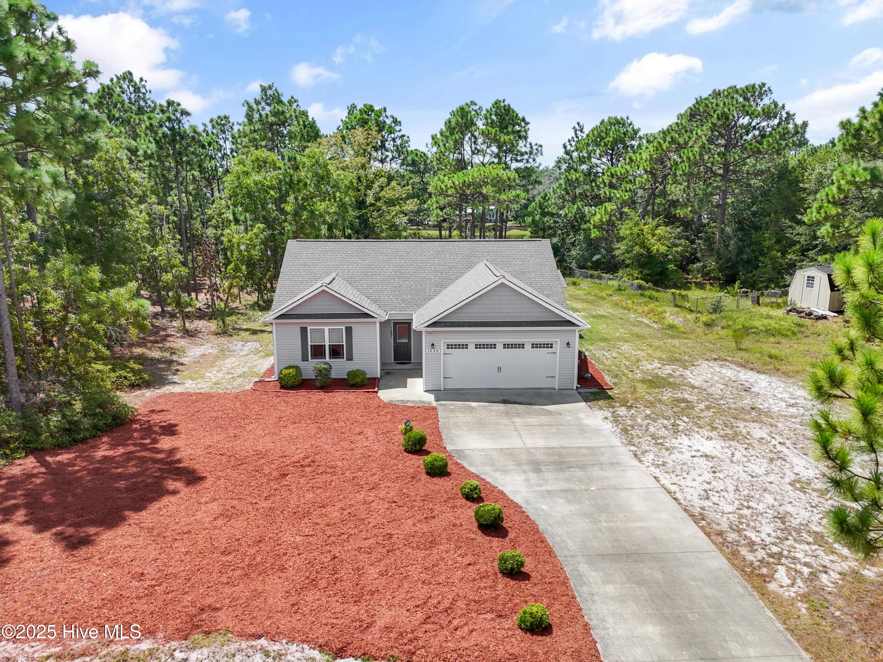 100527886 | Photo 33