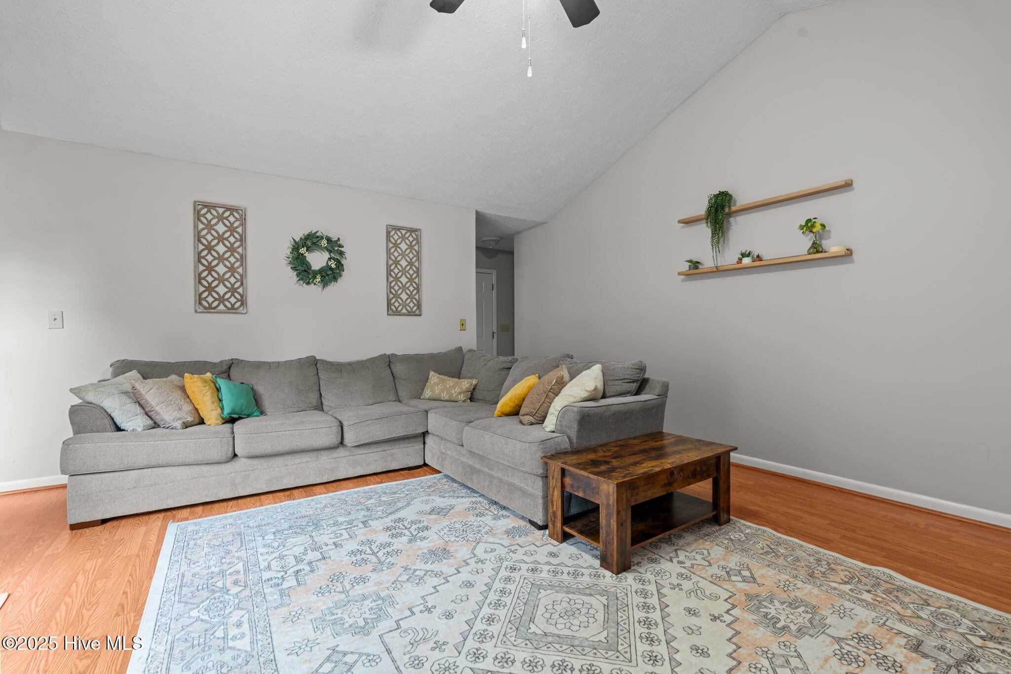 18-web-or-mls-DSC08398