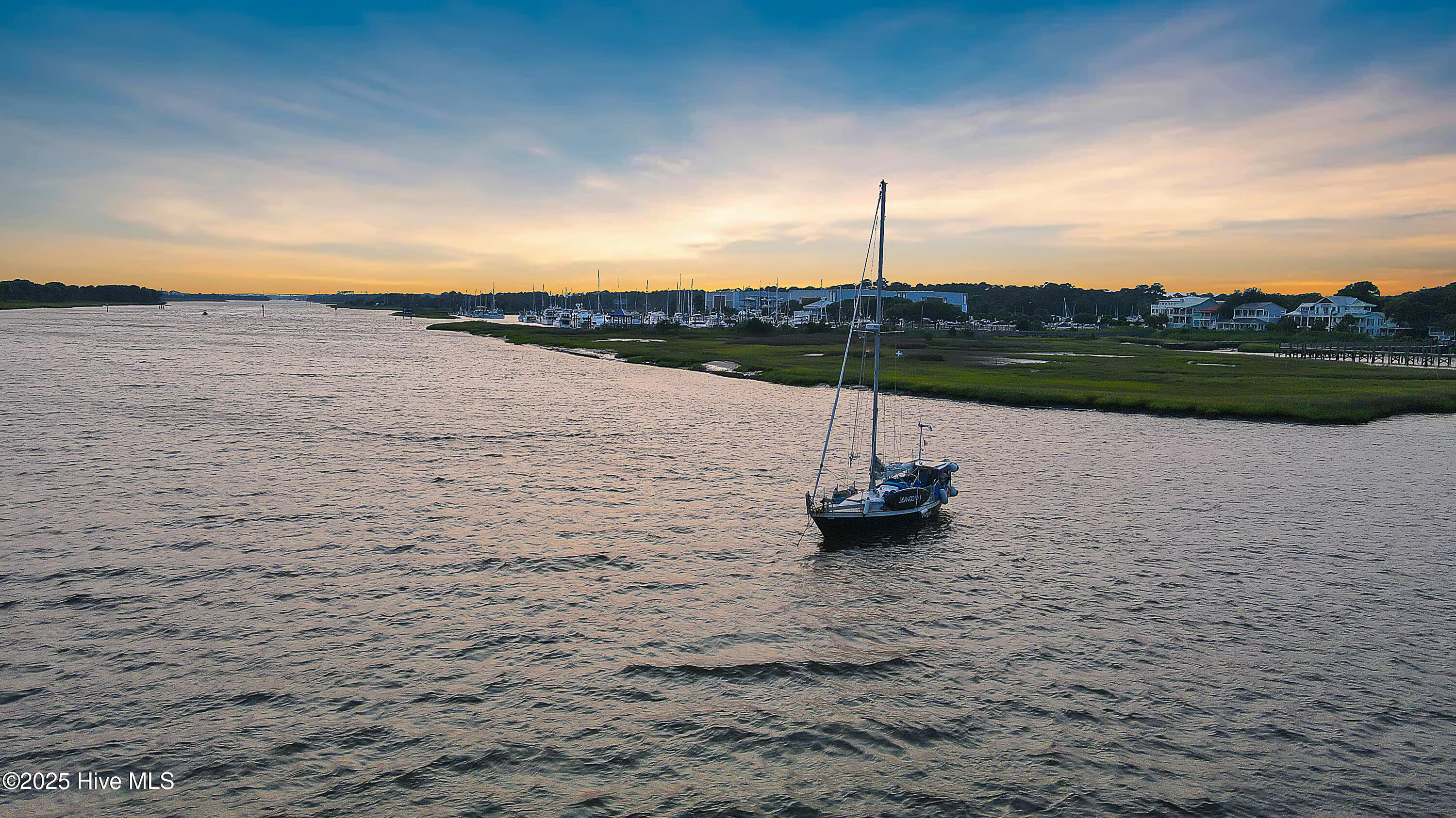 100554656 | Photo 24